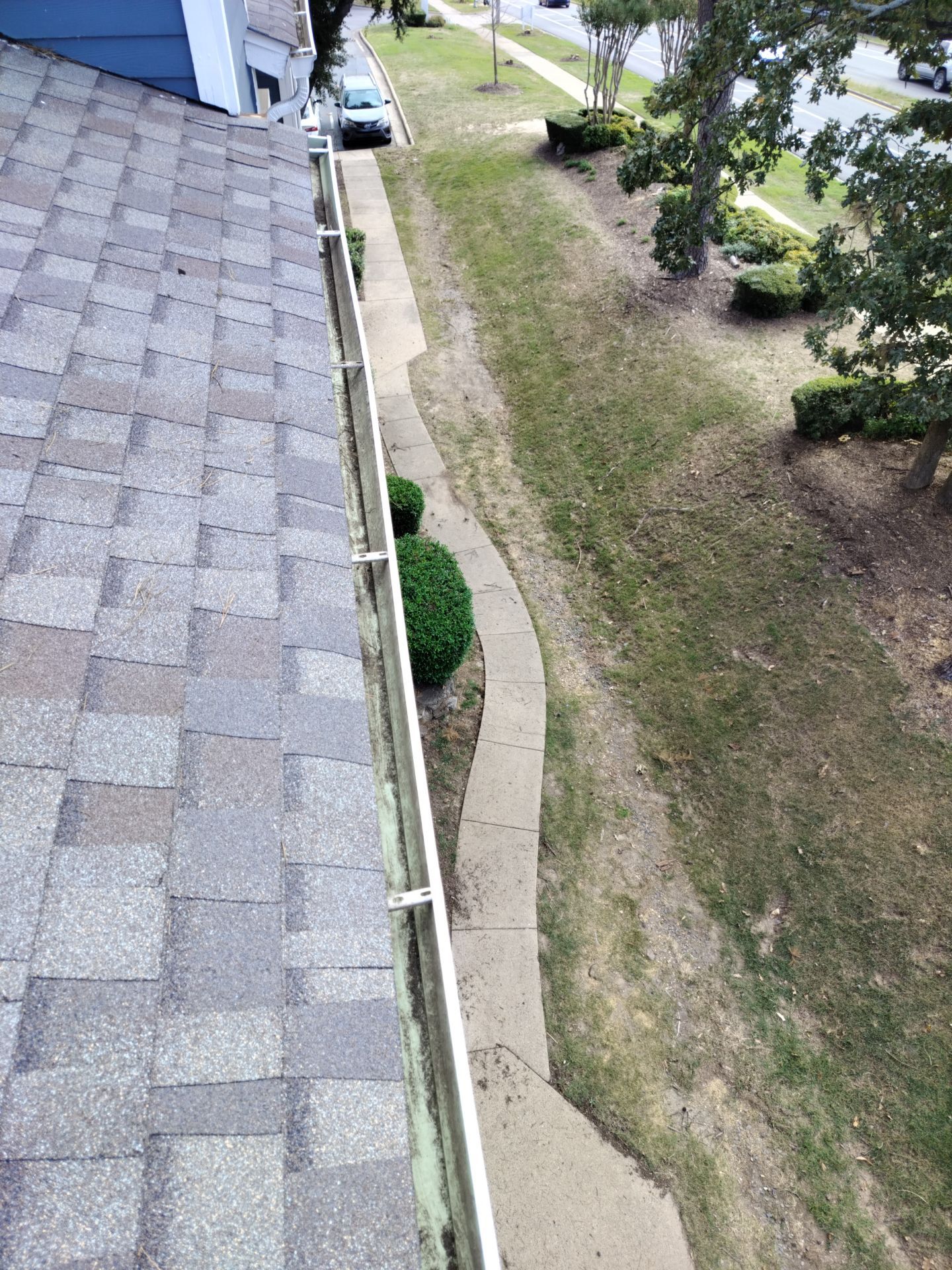 Commercial gutter cleaning Little Rock, AR after photo with clean gutters