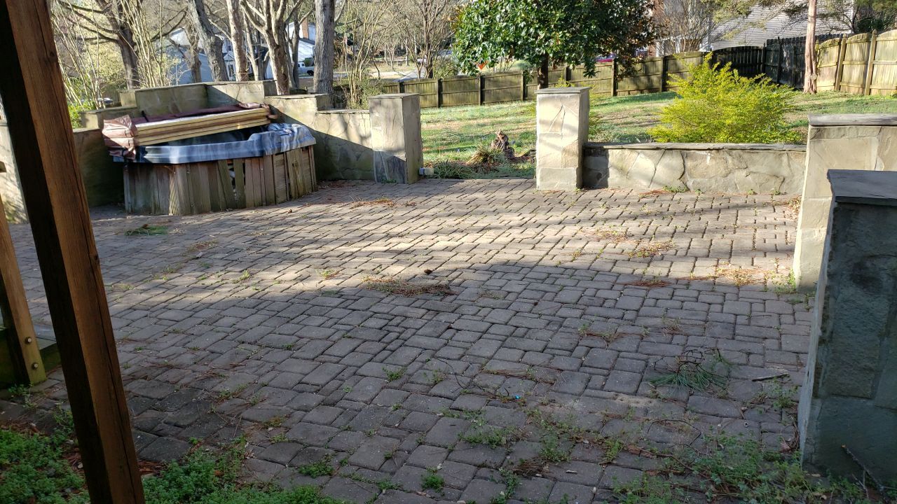House Wash using cleaner by Power Wash Masters LLC