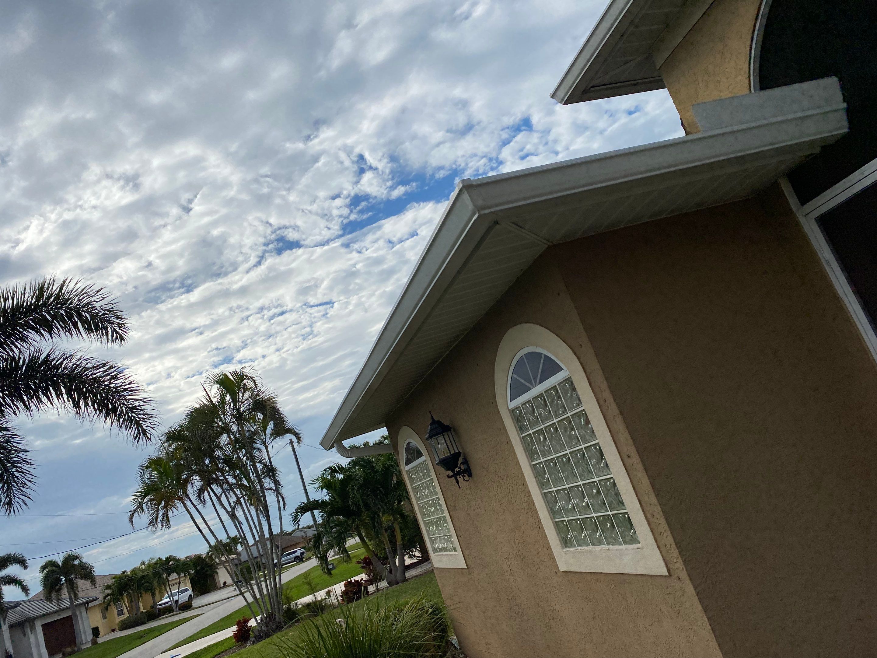 7-Inch Gutters for Large Homes in Cape Coral FL by Gutter Professors