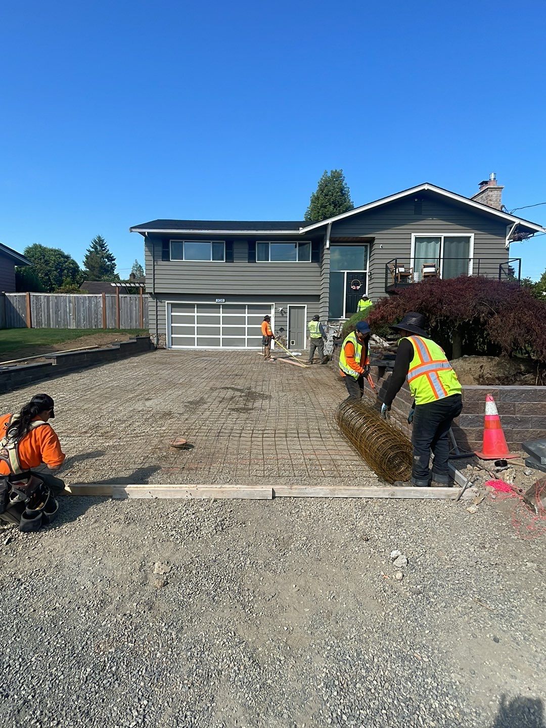 Justin | Retaining Wall, Landscape Project  by Jireh Asphalt & Concrete Inc 