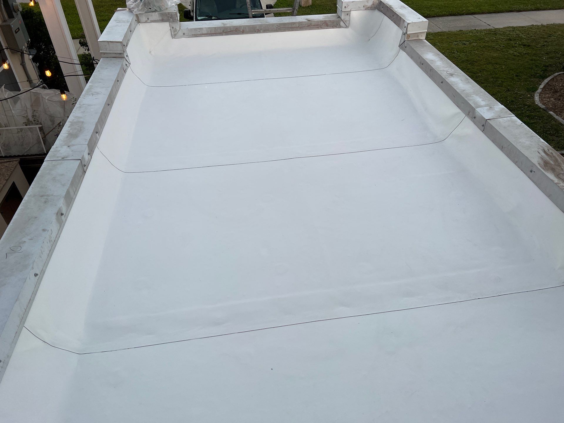 TPO on Flat Roof by Durabilis Roofing INC