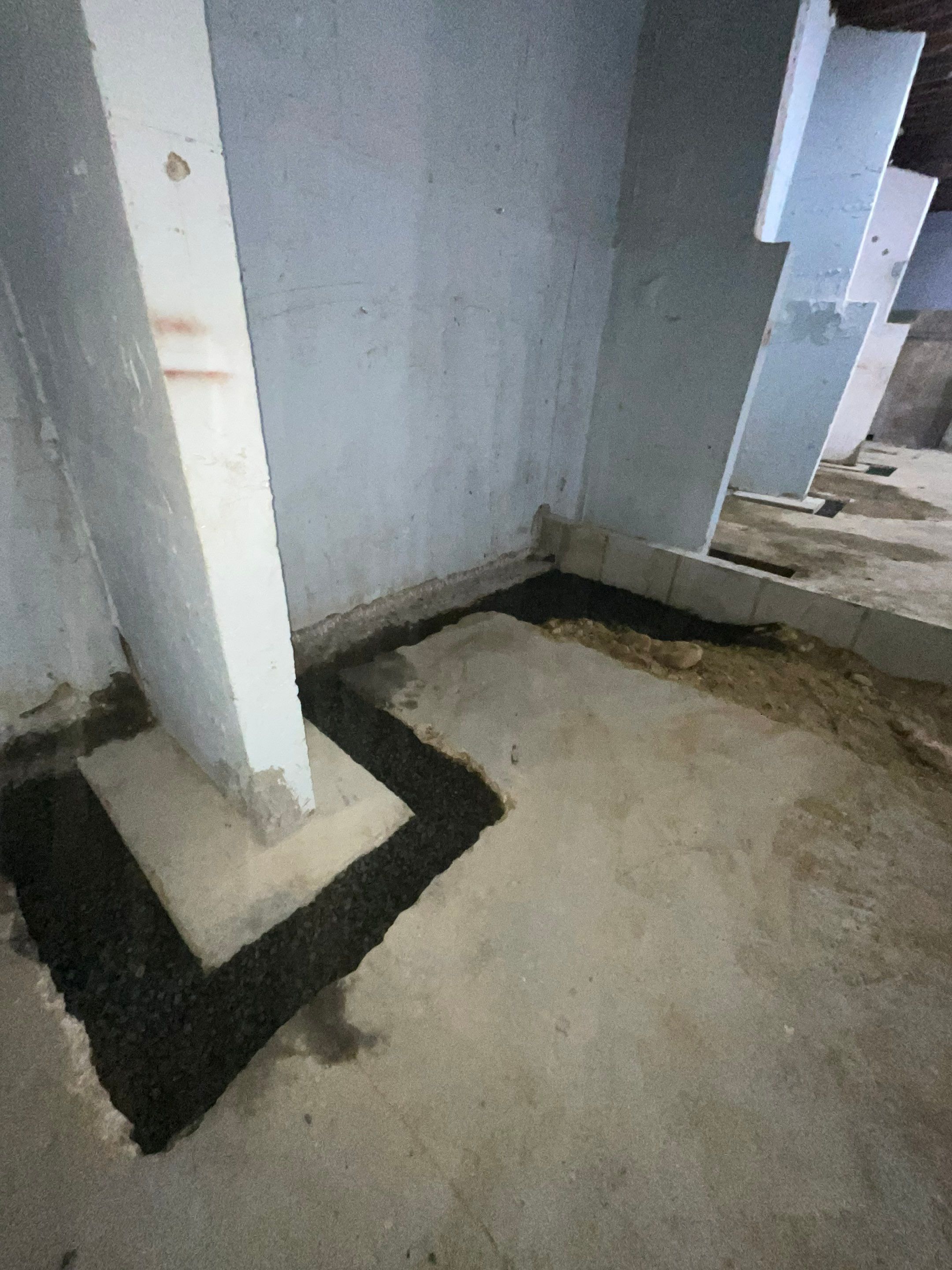 407 W Jericho Turnpike • Huntington, NY 11743  by A.M. Shield Waterproofing, Corp.