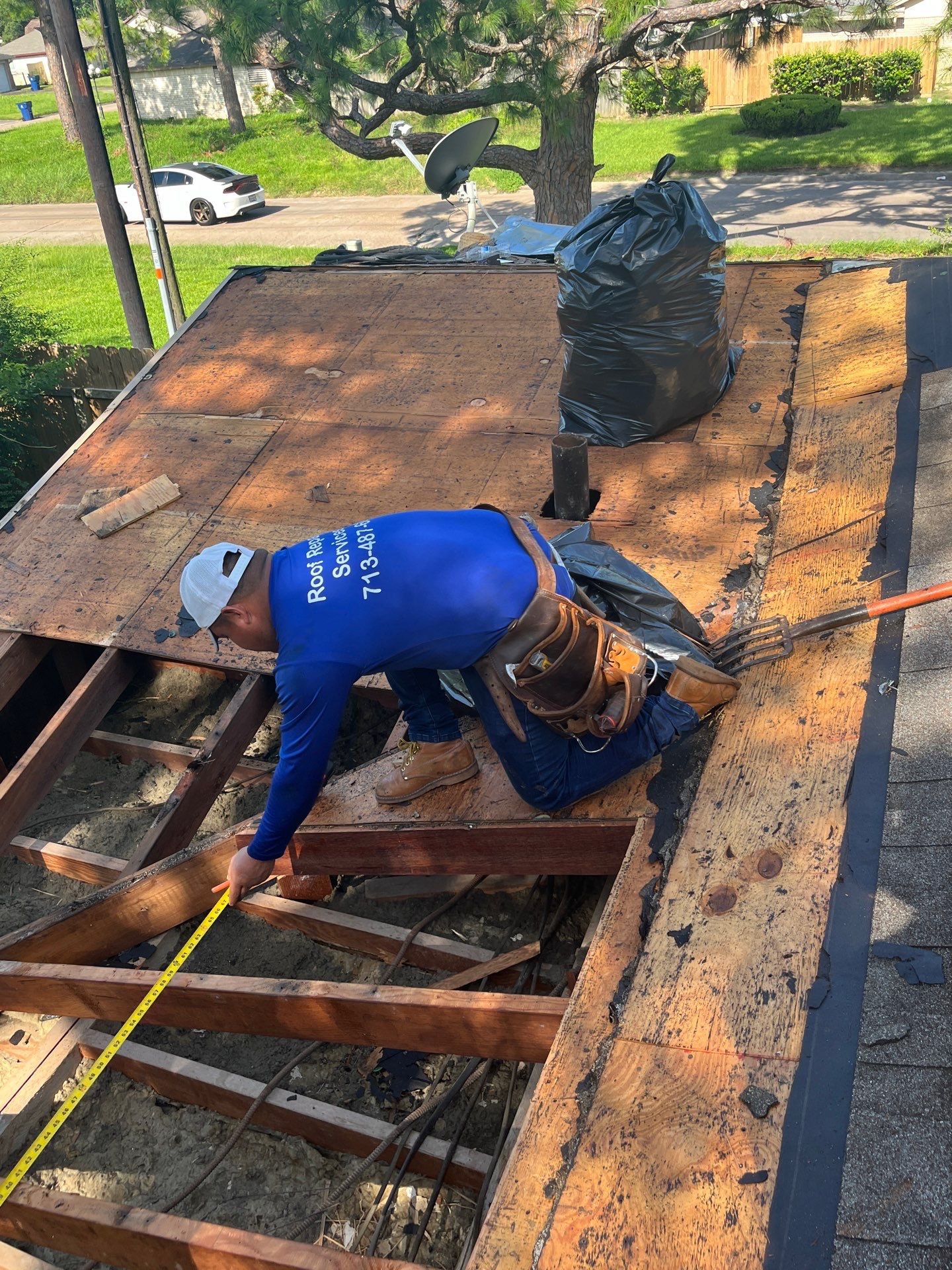 Residential Roofing Installation using Owen's Corning Duration (Lifetime) Shingles by Roof Repair Company