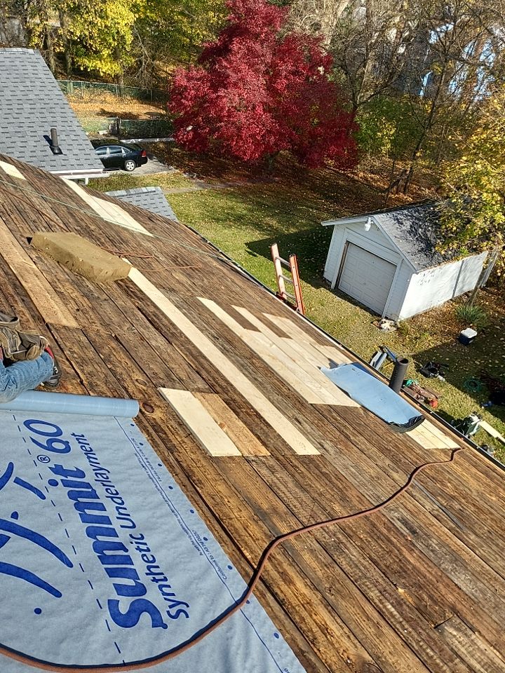 ATLAS PINNACLE PRISTINE COLOR: HEARTHSTONE DRIP EDGE: BLACK by Eagle Eye Roofing