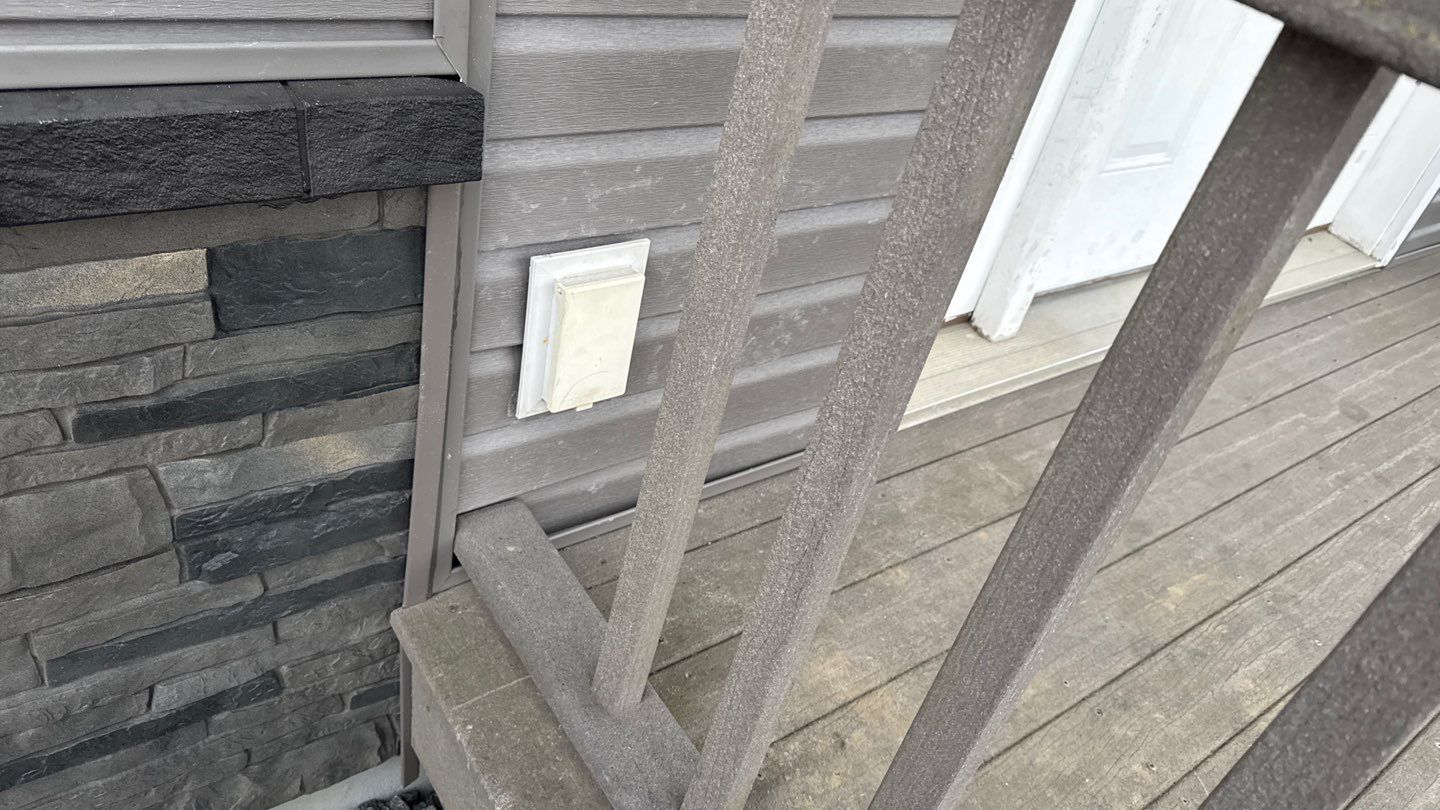 Siding Installation using Alside Coventry D4DL by Nitro Roofing and Construction