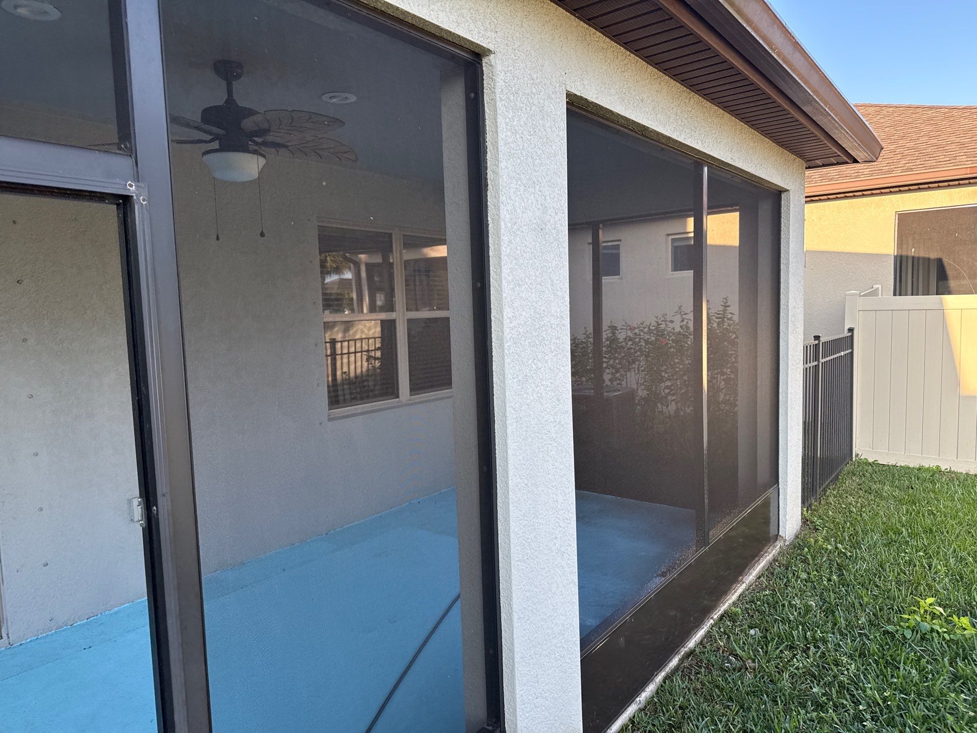 🚿 Trevesta Community Driveway & Lanai Cleaning | Palmetto, FL Pressure Washing 🚿 by Sunshine AquaWash