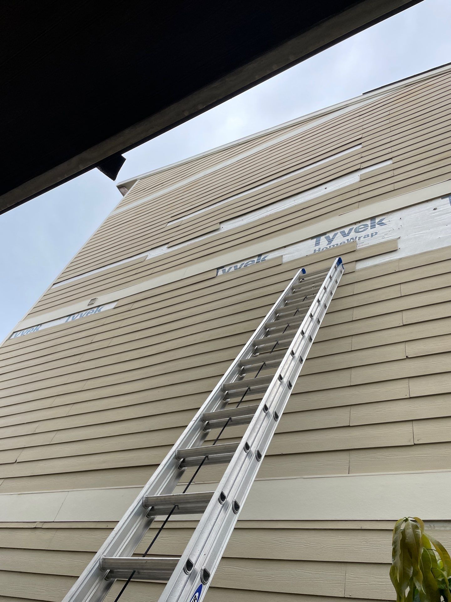 Residential Roofing Installation using Owen's Corning Duration (Lifetime) Shingles by Roof Repair Company