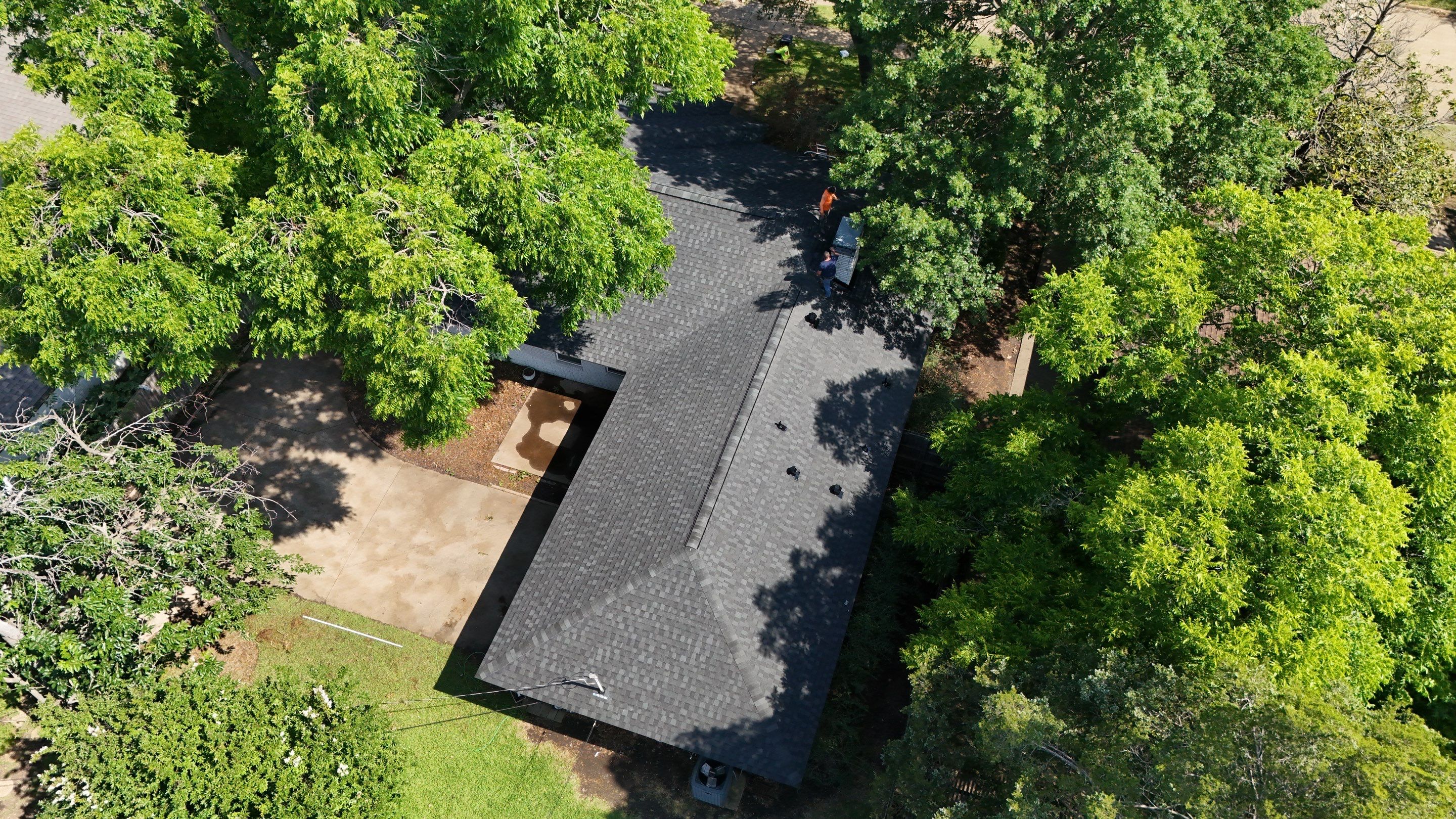 Project in Dallas by Armor Roofing | Exteriors