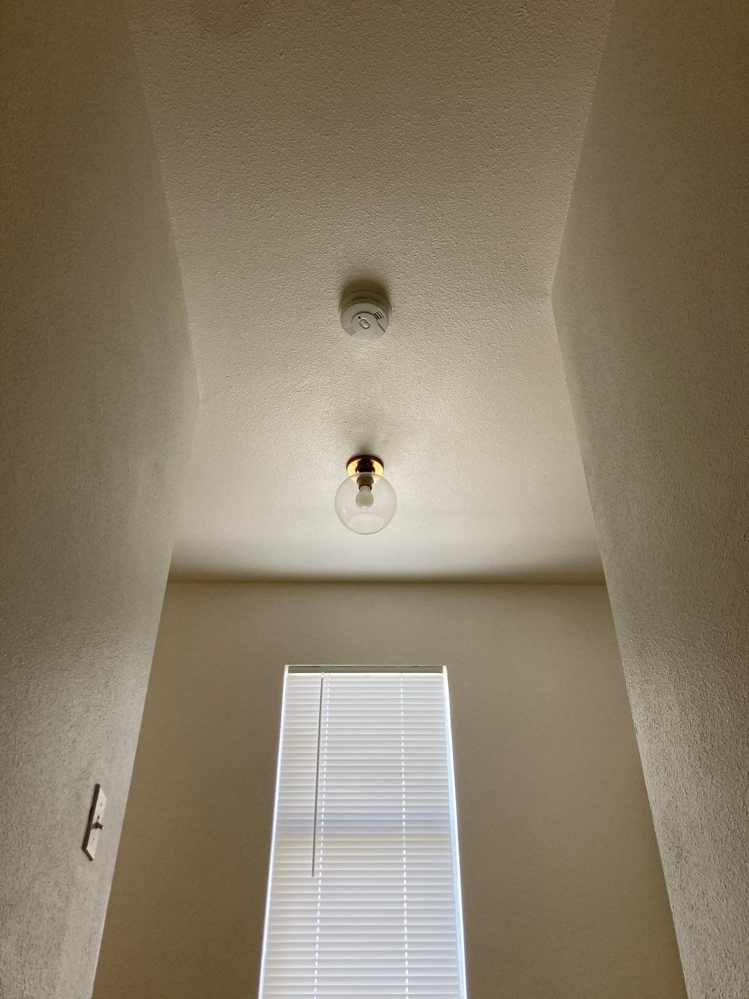 Siding, Paint, Blinds & Smoke Detectors by Andre Handyman