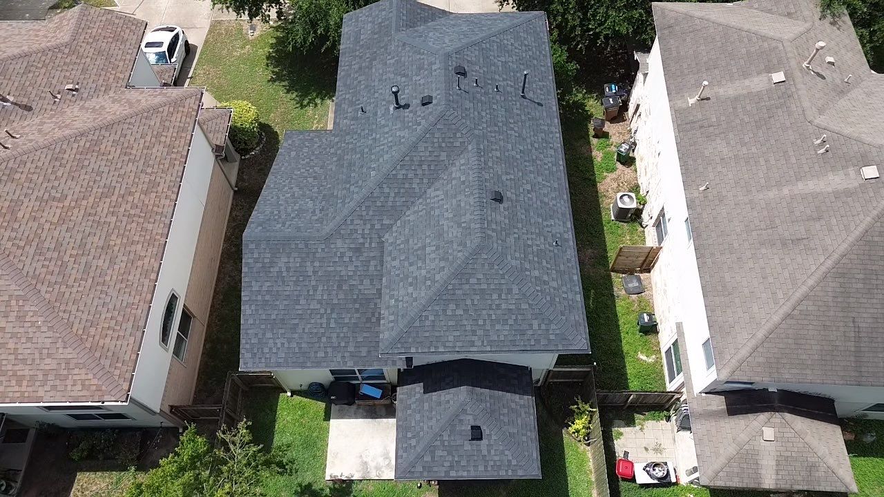 Onyx Black - Owens Corning TruDefinition Duration by RoofsOnly.com