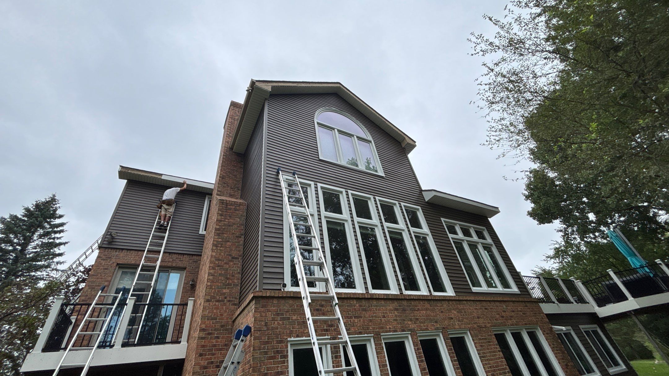 Siding Replacement using Alside Odyssey D4" Flagship Brown by 180 Contractors