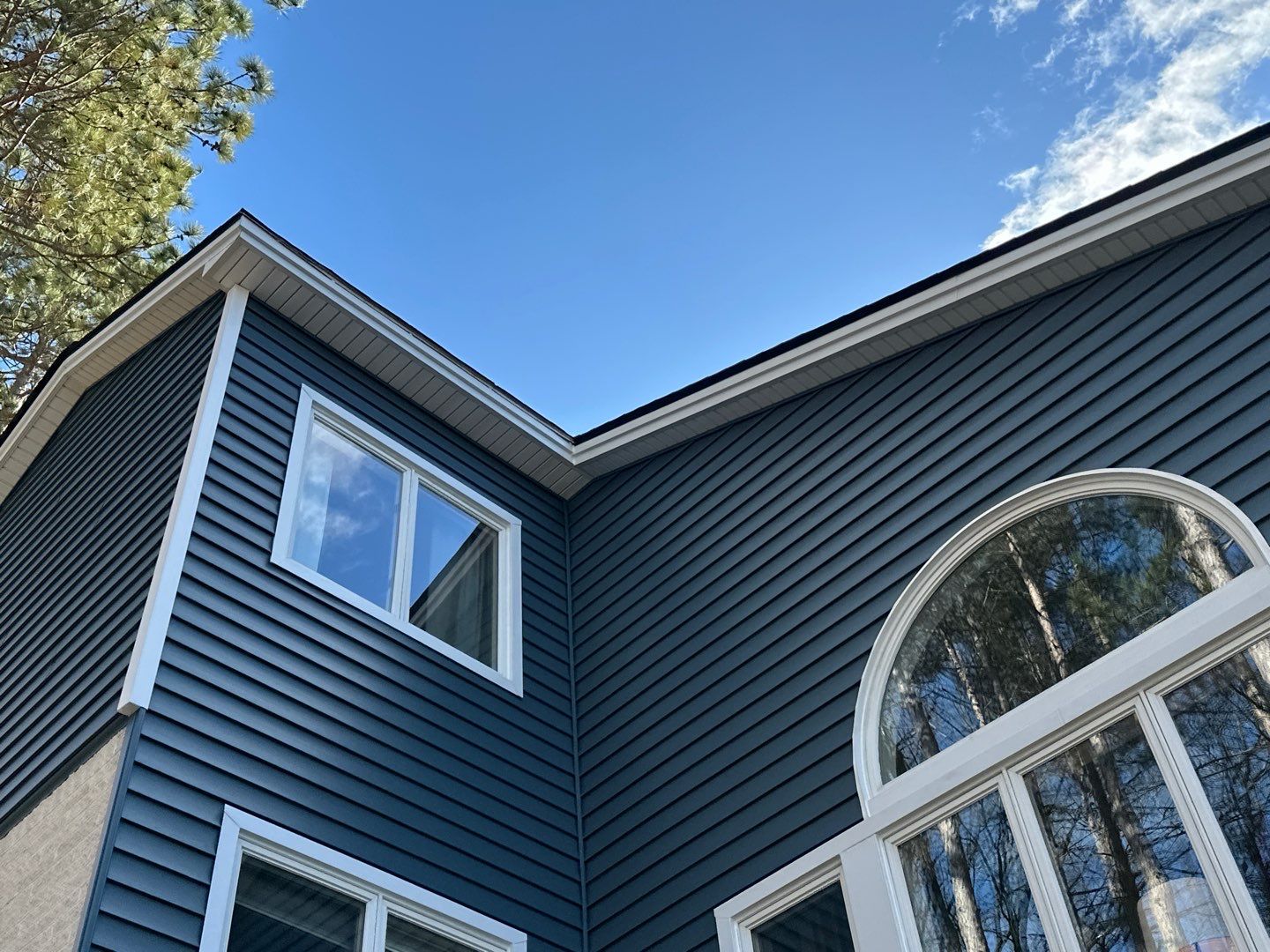 Siding Replacement using Certainteed Monogram D5 Pacific Blue by 180 Contractors