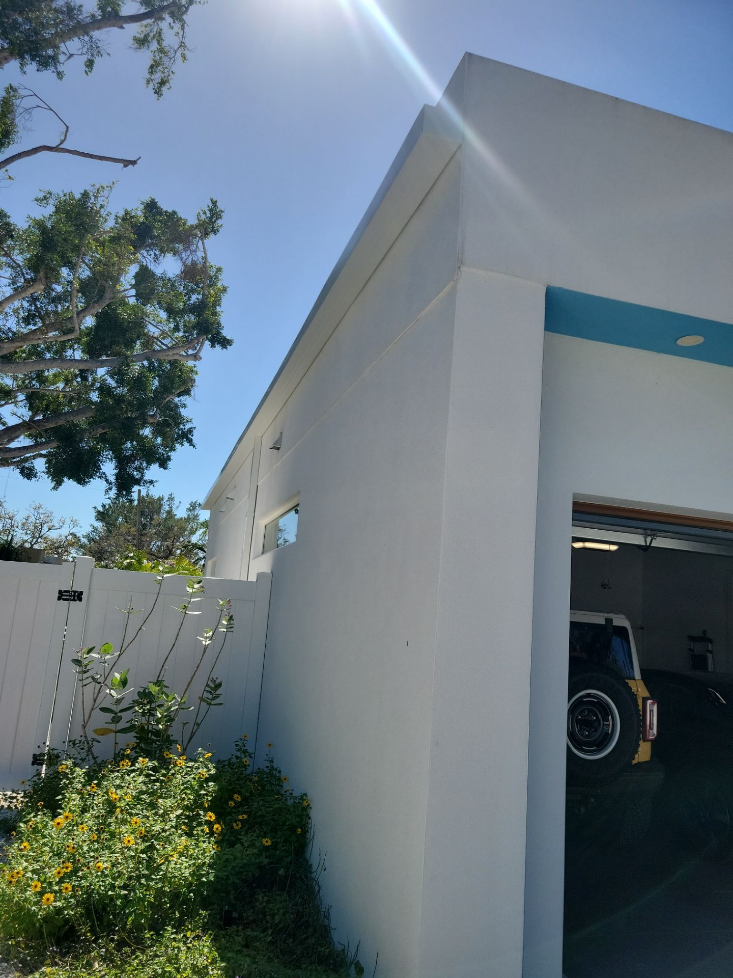 7-Inch Smooth Box Seamless Gutters in Sarasota FL by Gutter Professors