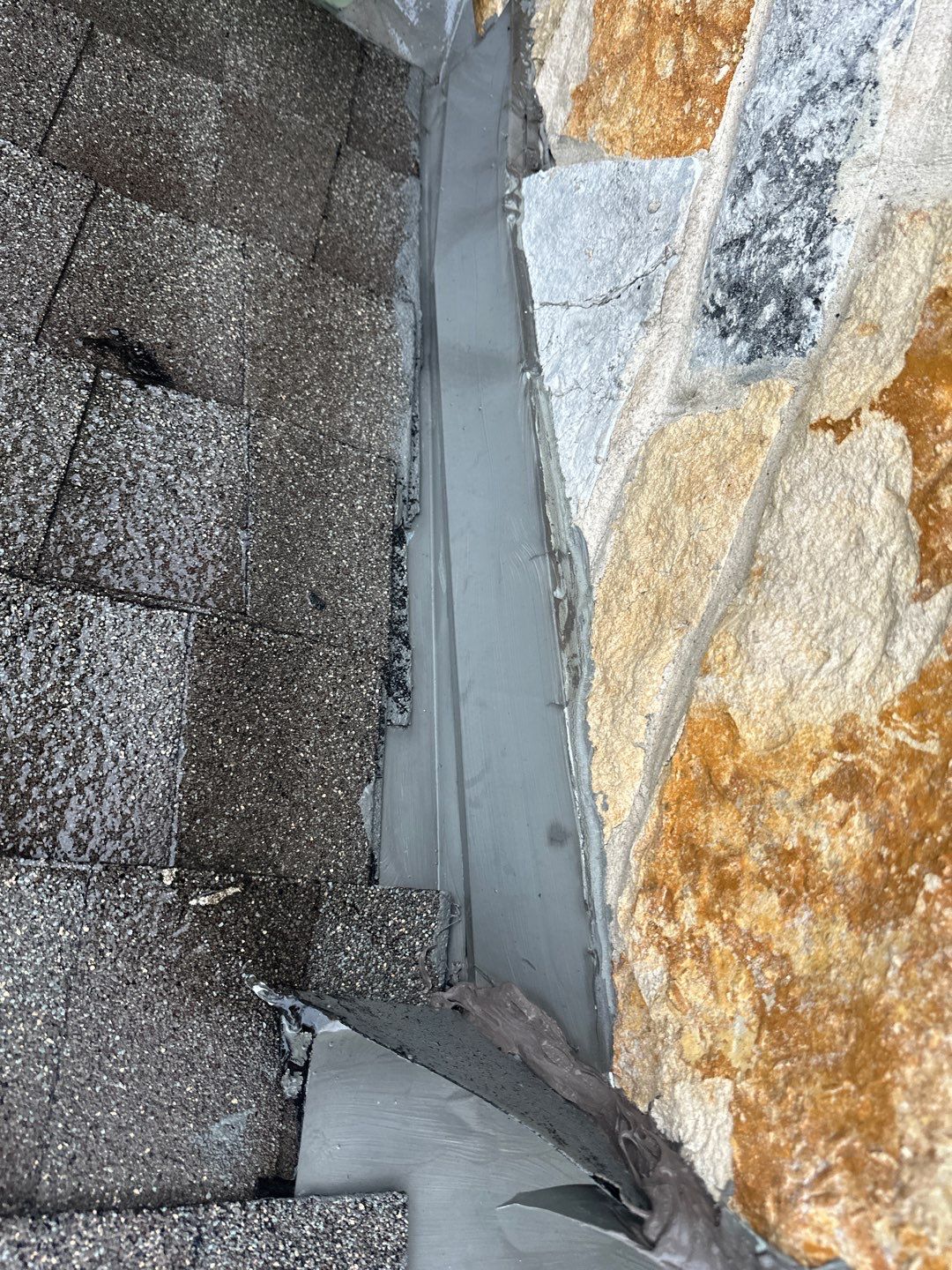 Residential Roofing Installation using Owen's Corning Duration (Lifetime) Shingles by Roof Repair Company
