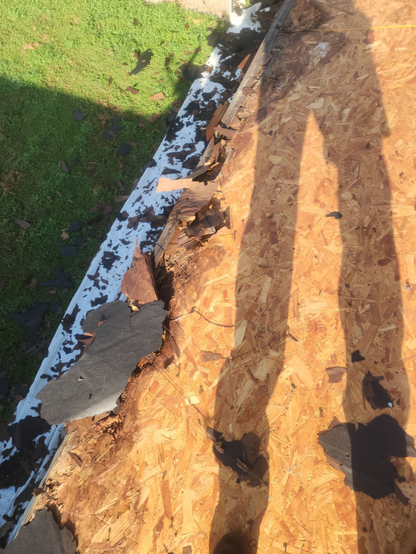 Residential Roofing Installation using Owen's Corning Duration (Lifetime) Shingles by Roof Repair Company