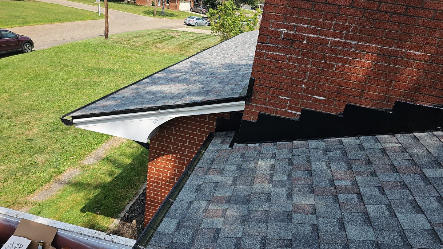 Atlas Pinnacle, Color, Summer Storm, Drip Edge, Black by Eagle Eye Roofing
