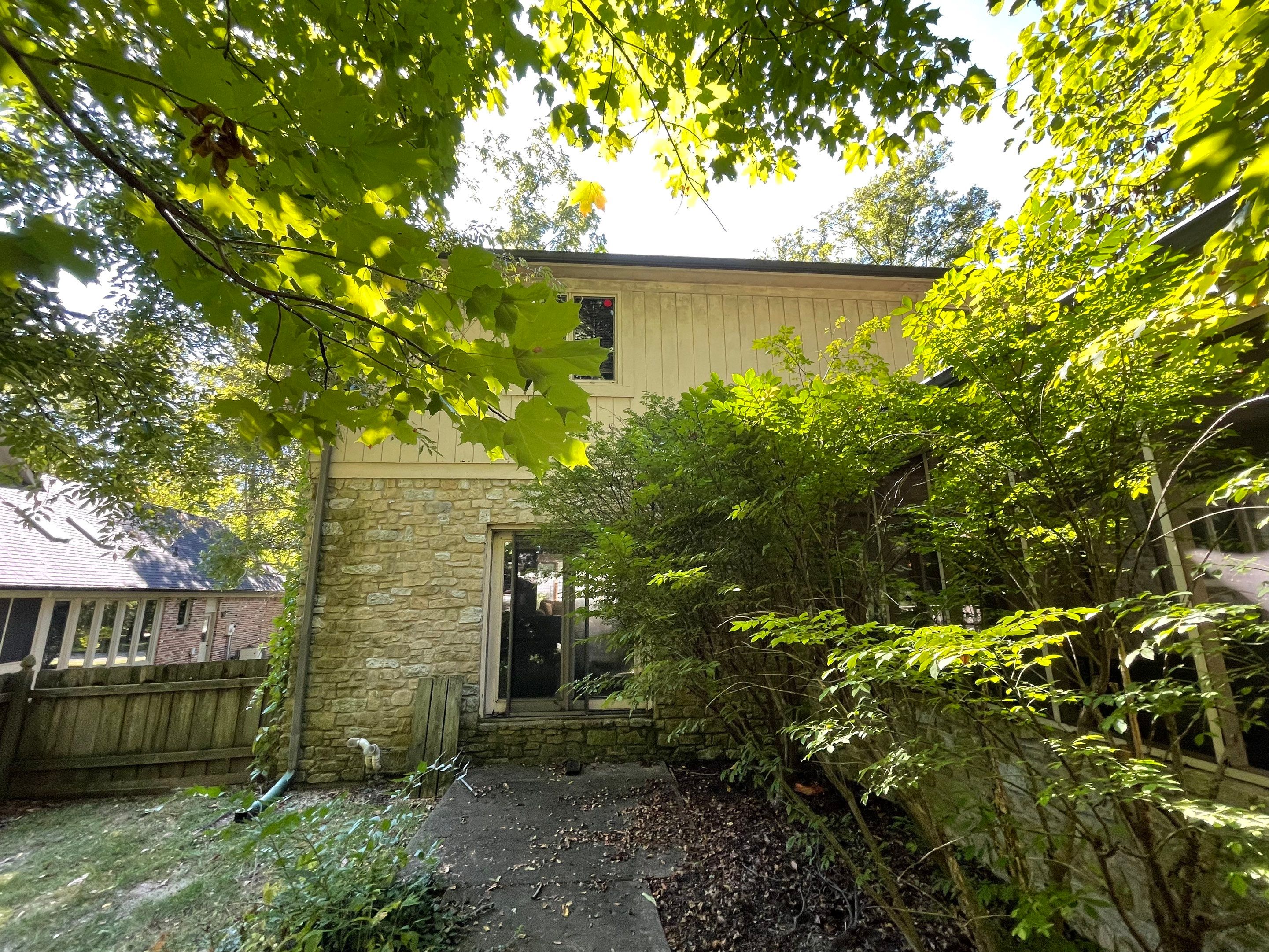 Seabreeze Roof Replacement, Exterior Siding and trim repairs and paint by 317 Roofing & Restorations