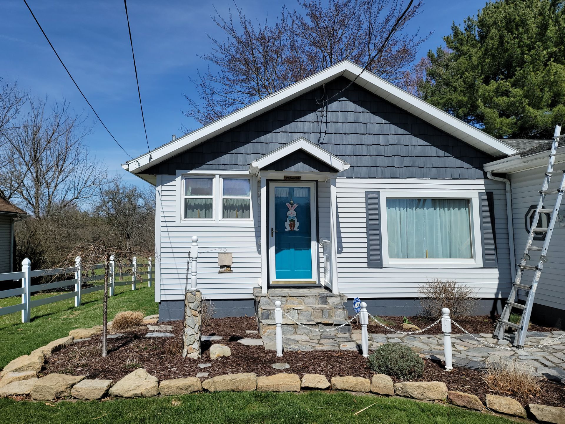 Atlas Pinnacle, Black Shadow, Drip Edge, Color, White by Eagle Eye Roofing