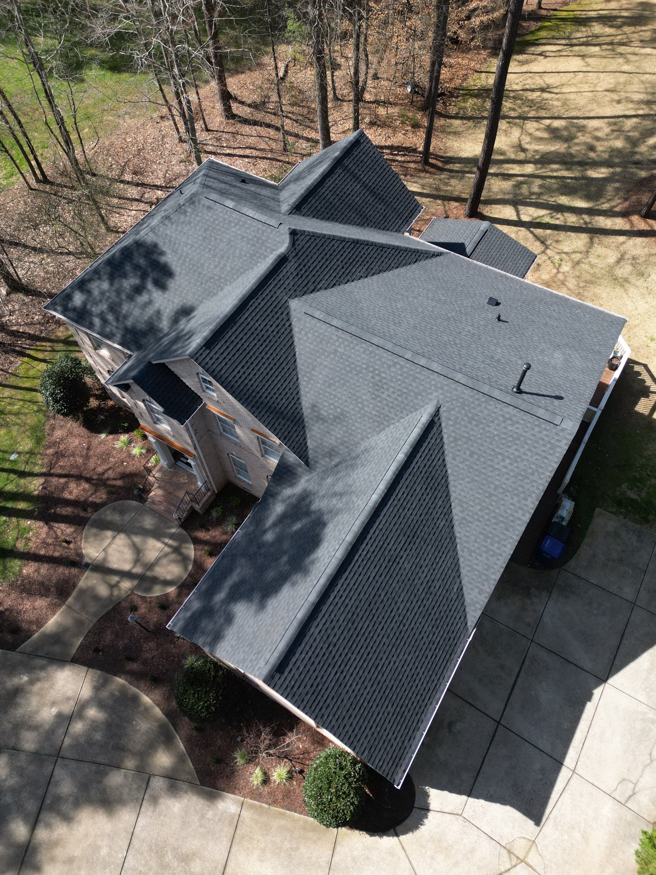 GAF Timberline HDZ Charcoal  by Pro Performance Roofing