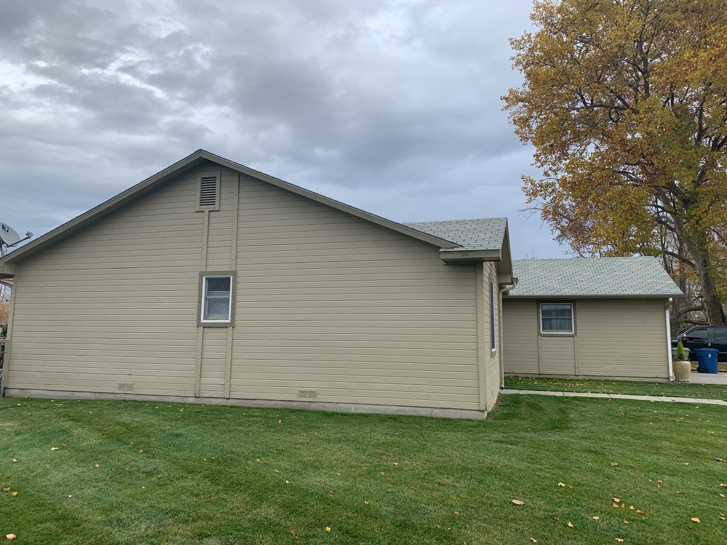 Star Idaho Single level roofing replacement using Duration Brownwood by ID Roofing LLC