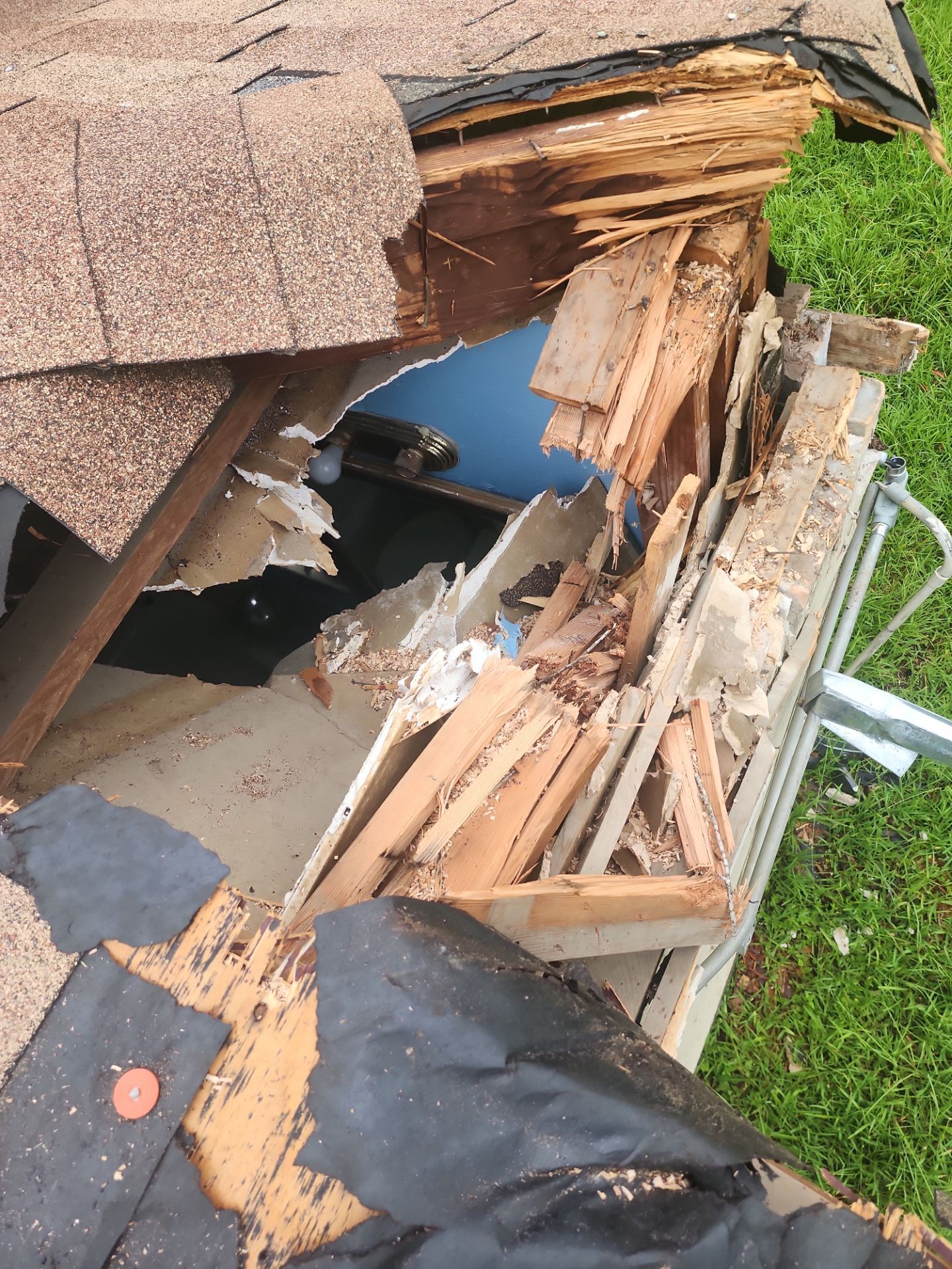 Residential Roofing Repair using Owen's Corning Duration (Lifetime) Shingles by Roof Repair Company
