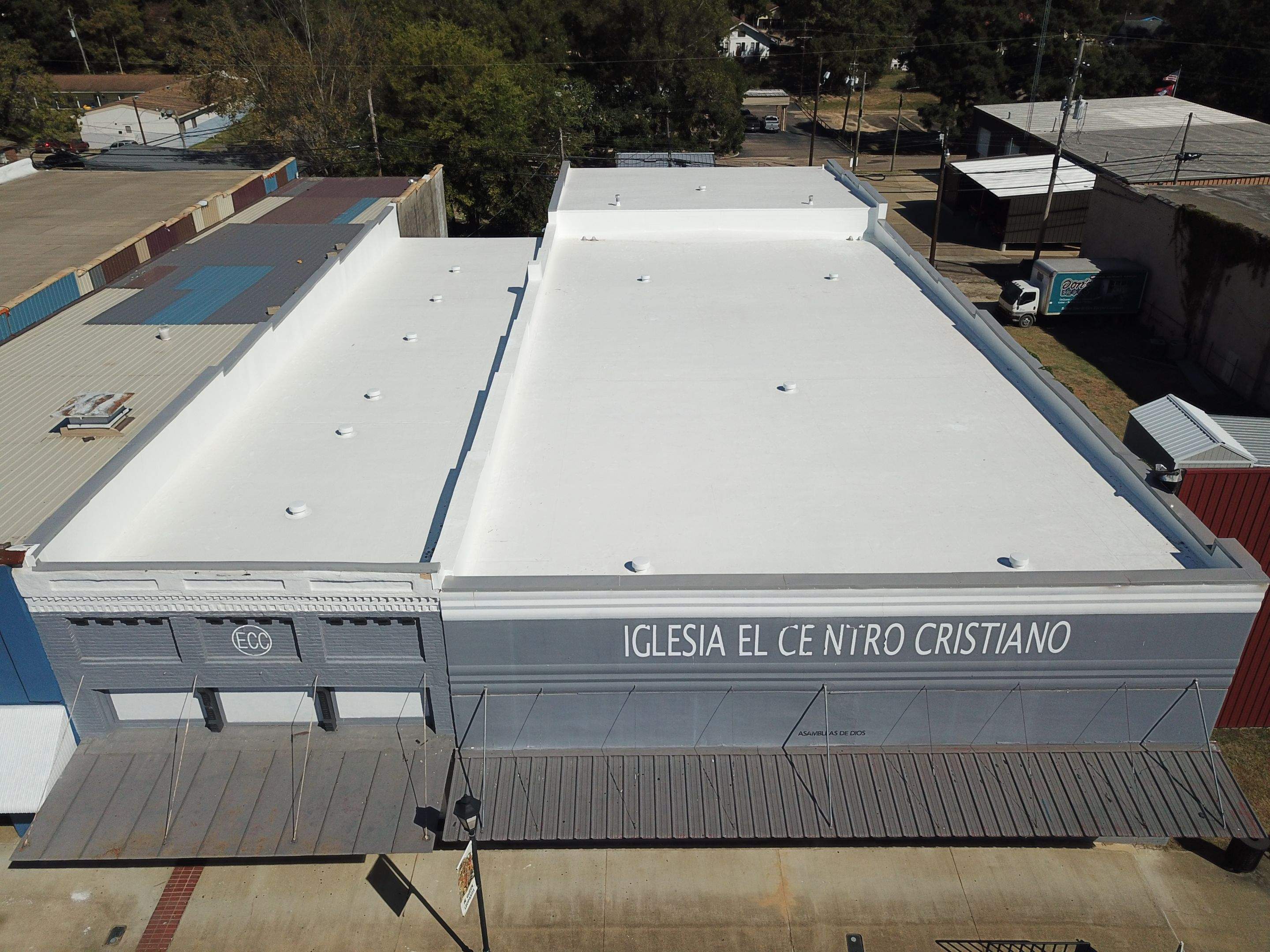 Commercial Roofing Installation in DeQueen, AR, using 50 mil PVC by Hostetler Roofing
