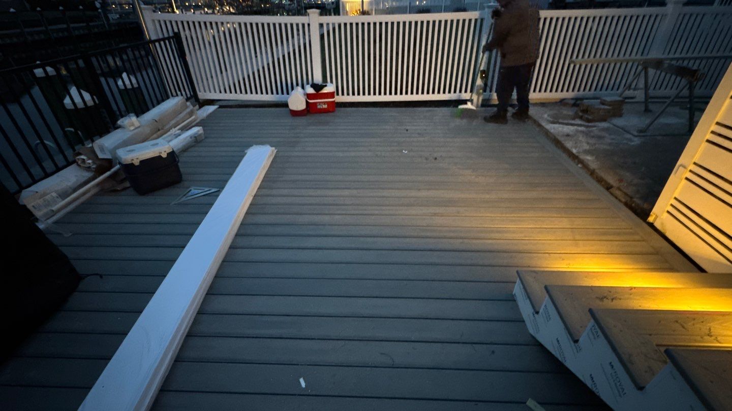 New Deck using Deckorators Venture - Color Saltwater by deck guardian