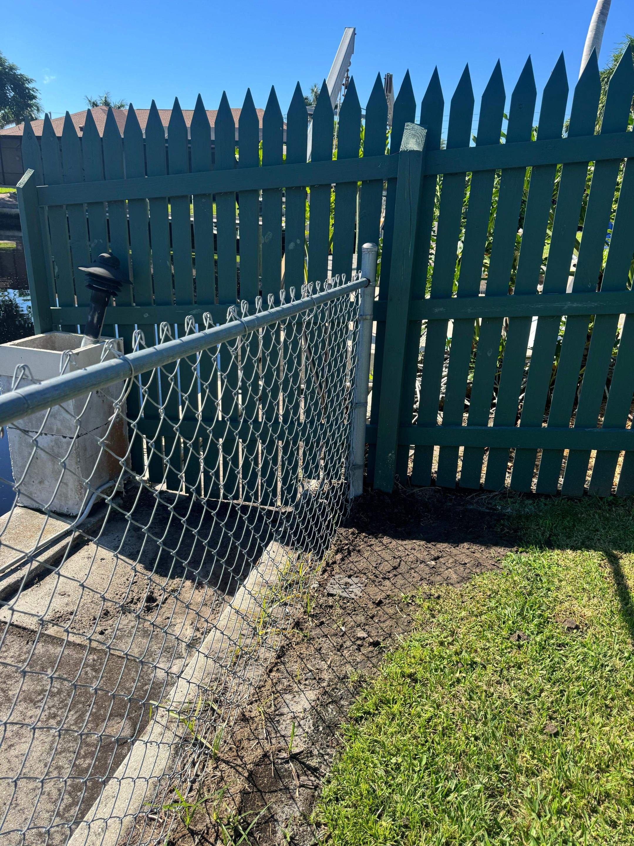Chain Link Repair in Port Charlotte by True Fence LLC