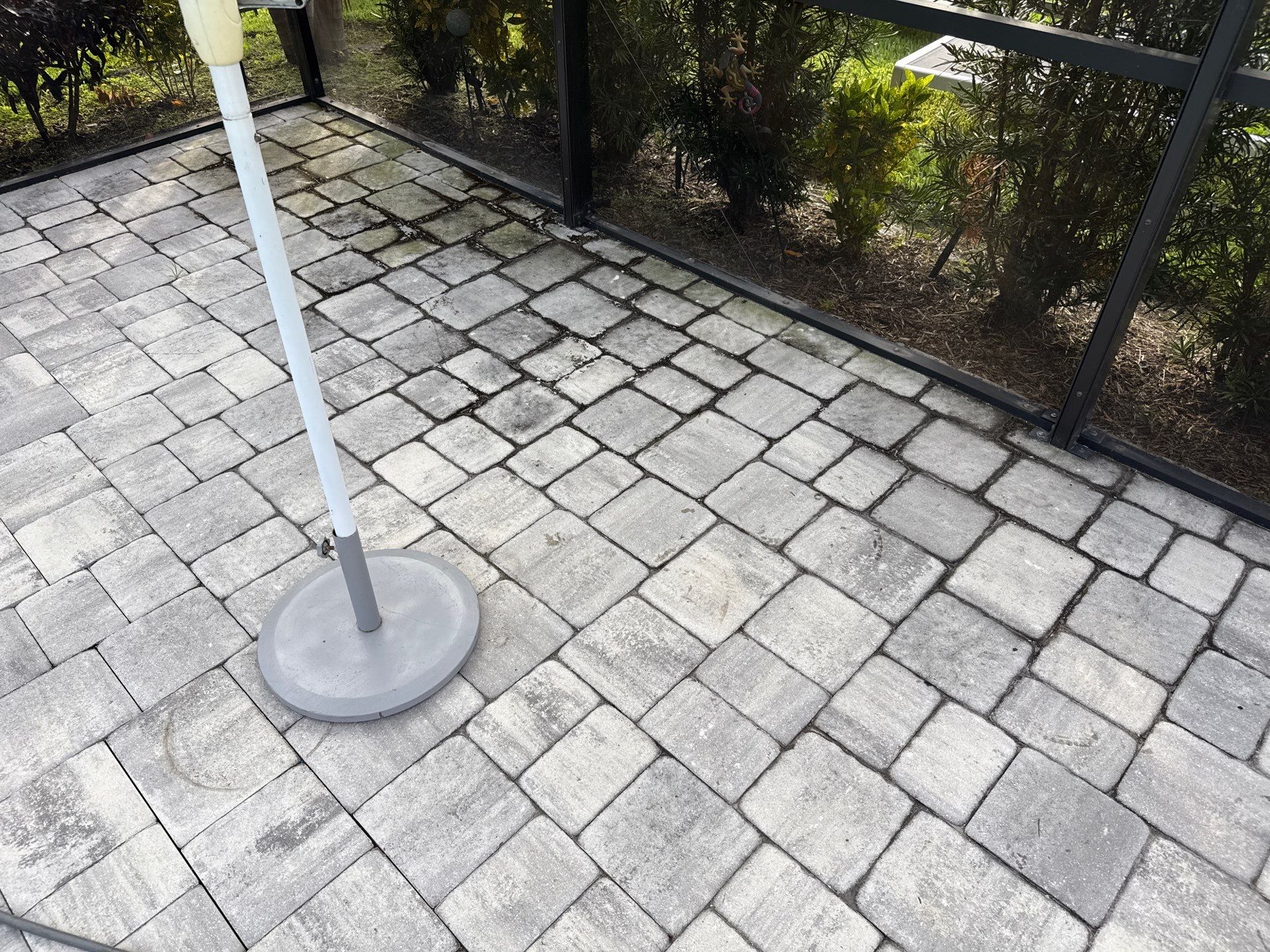 Paver Pool Deck & Screen Enclosure Cleaning – North River Ranch, Parrish, FL by Sunshine AquaWash