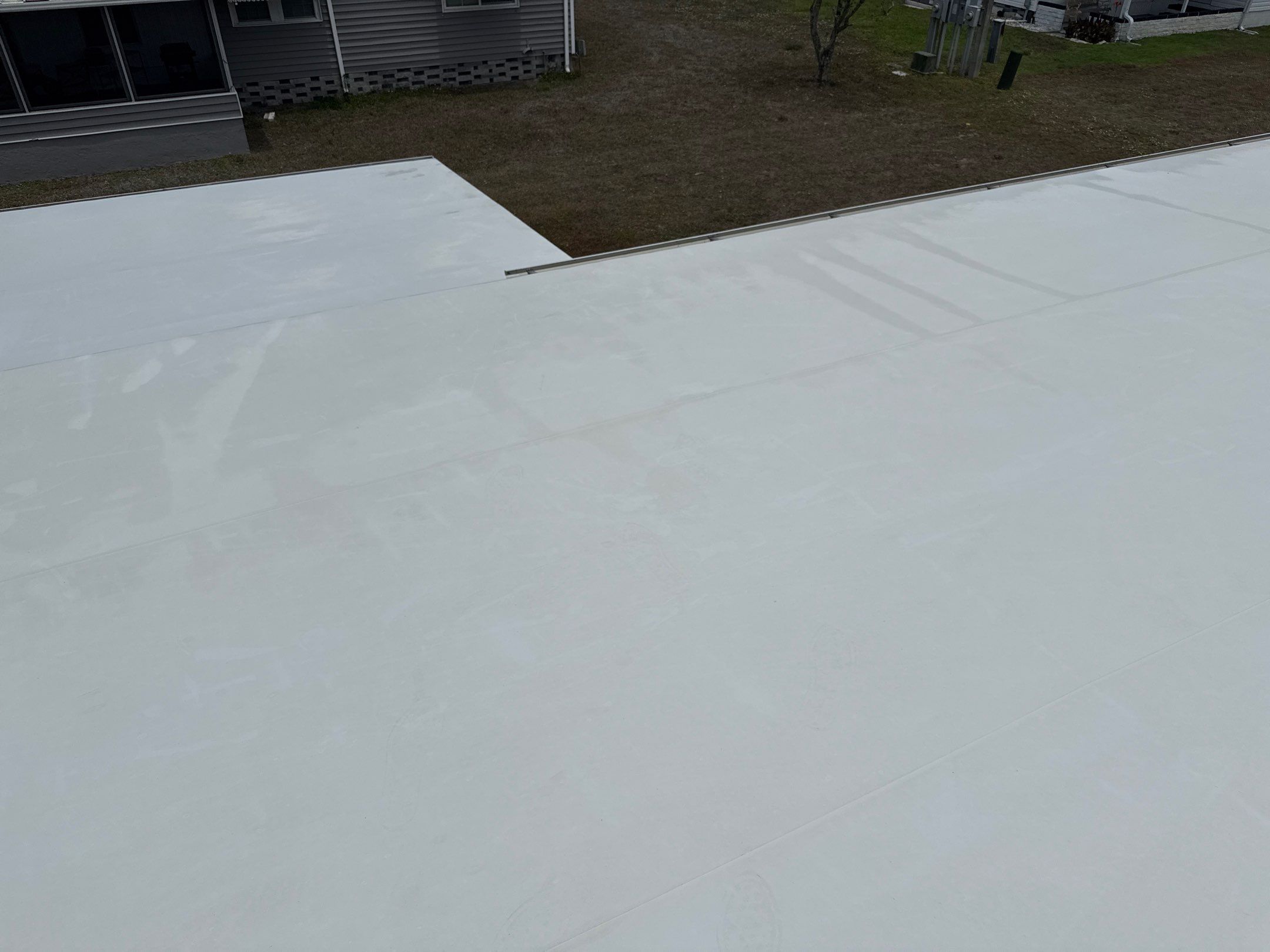 TPO Roof Cleaning in Shadow Brook Mobile Home Park – Palmetto, FL by Sunshine AquaWash