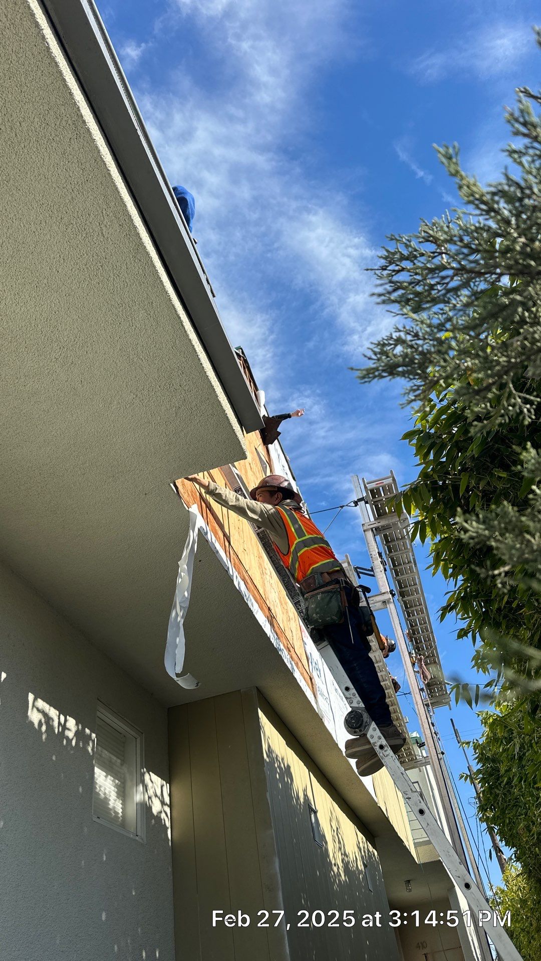 James Hardie Shiplap prime  by New Era Siding Inc 