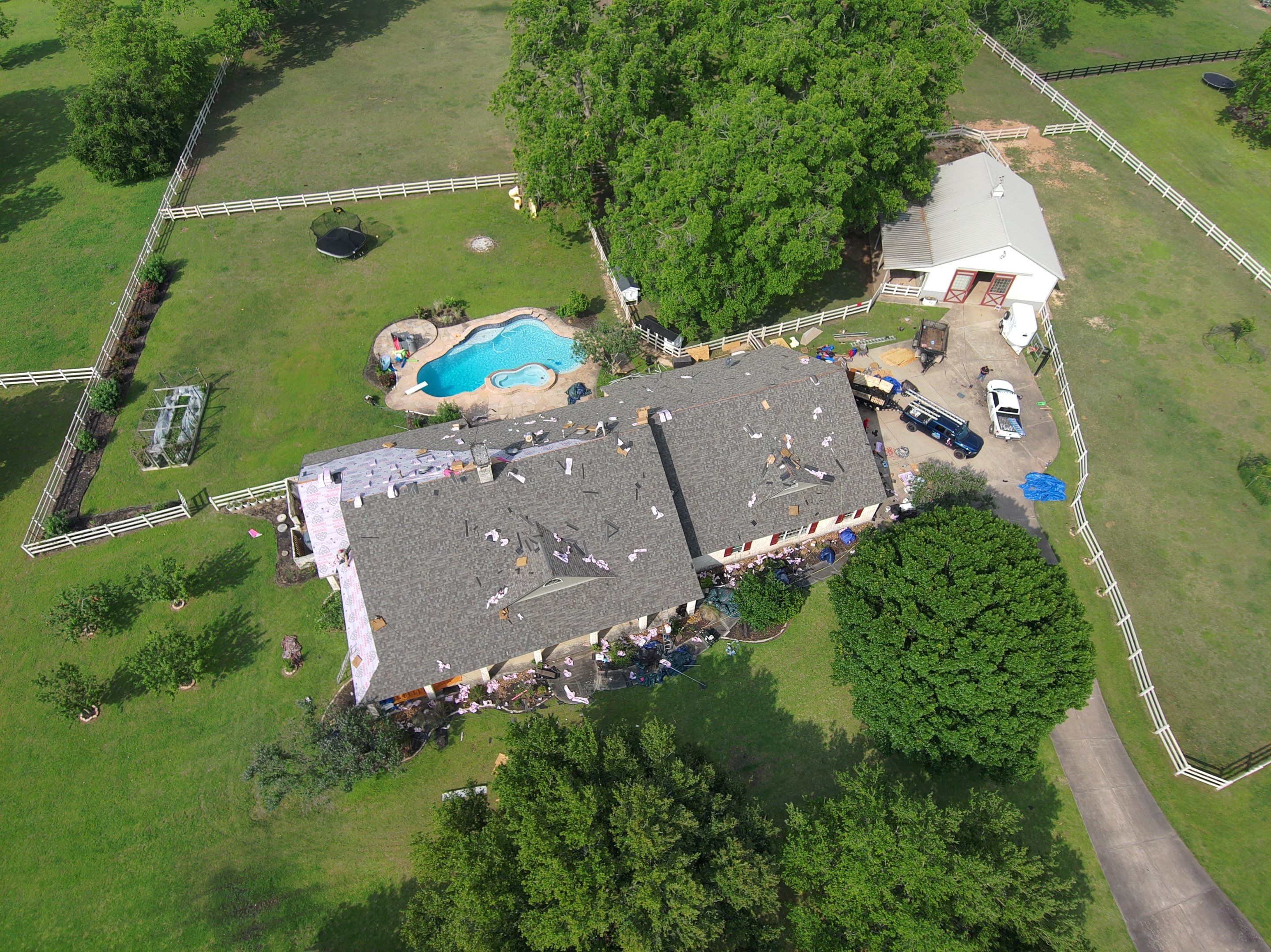 Residential Roofing Installation using Owen's Corning Duration (Lifetime) Shingles by Roof Repair Company