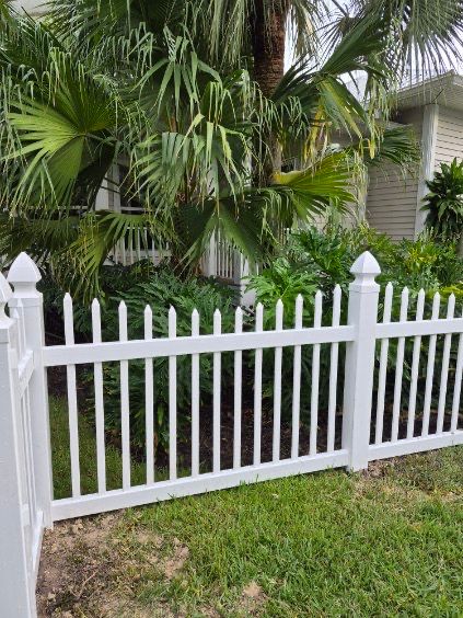 White Vinyl Picket and Privacy Fence Installation in Fort Myers by True Fence LLC