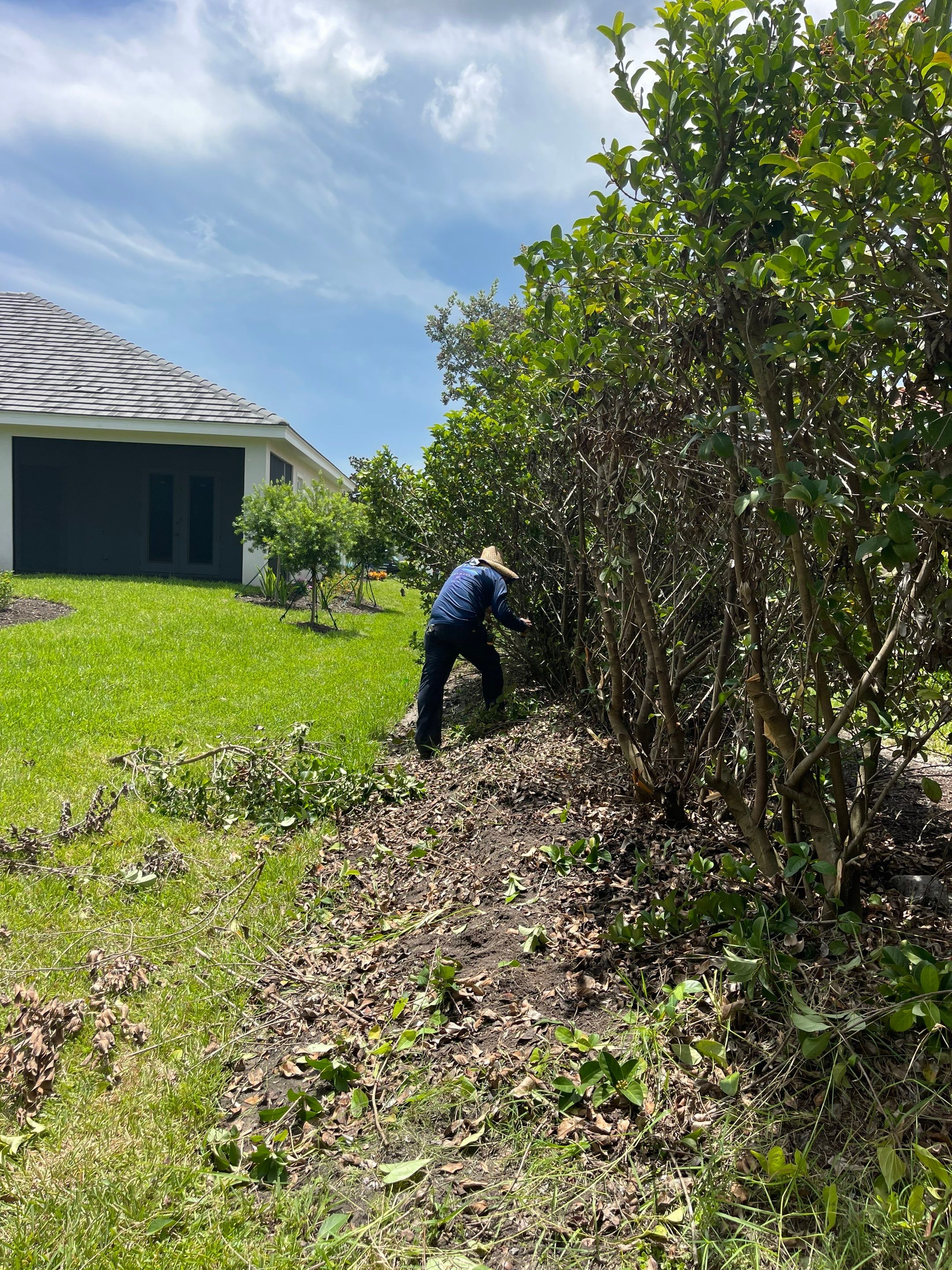 Bradenton, FL 4ft. Tall 3-Rail Black Aluminum Fence by Asap fence and gates, LLC