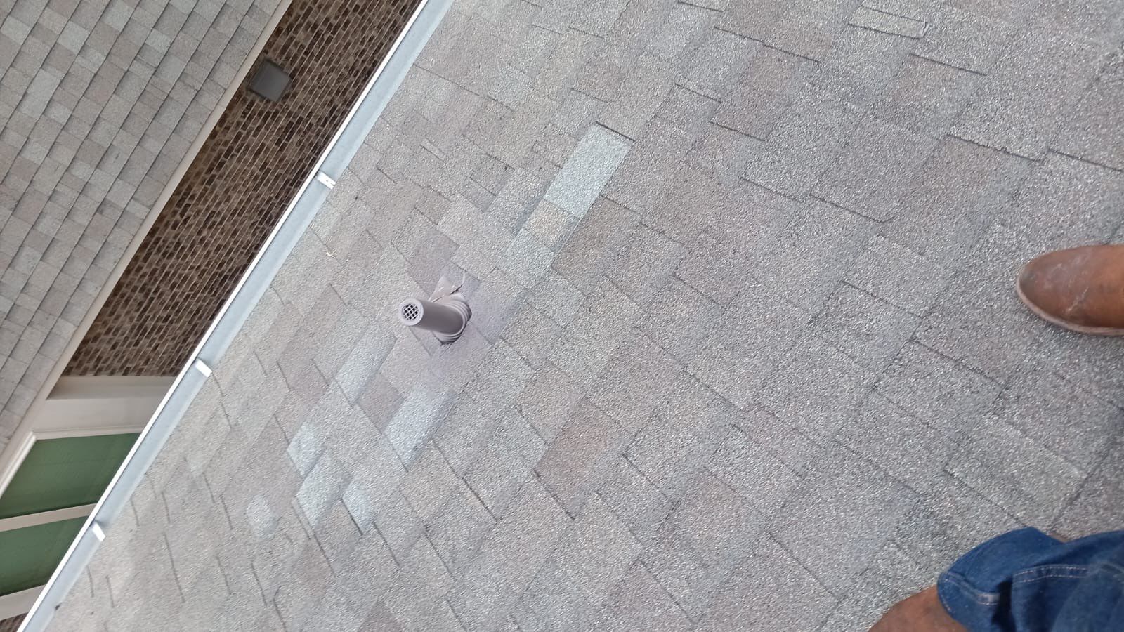 Hail Damage using Owen's Corning Duration (Lifetime) Shingles by Roof Repair Company