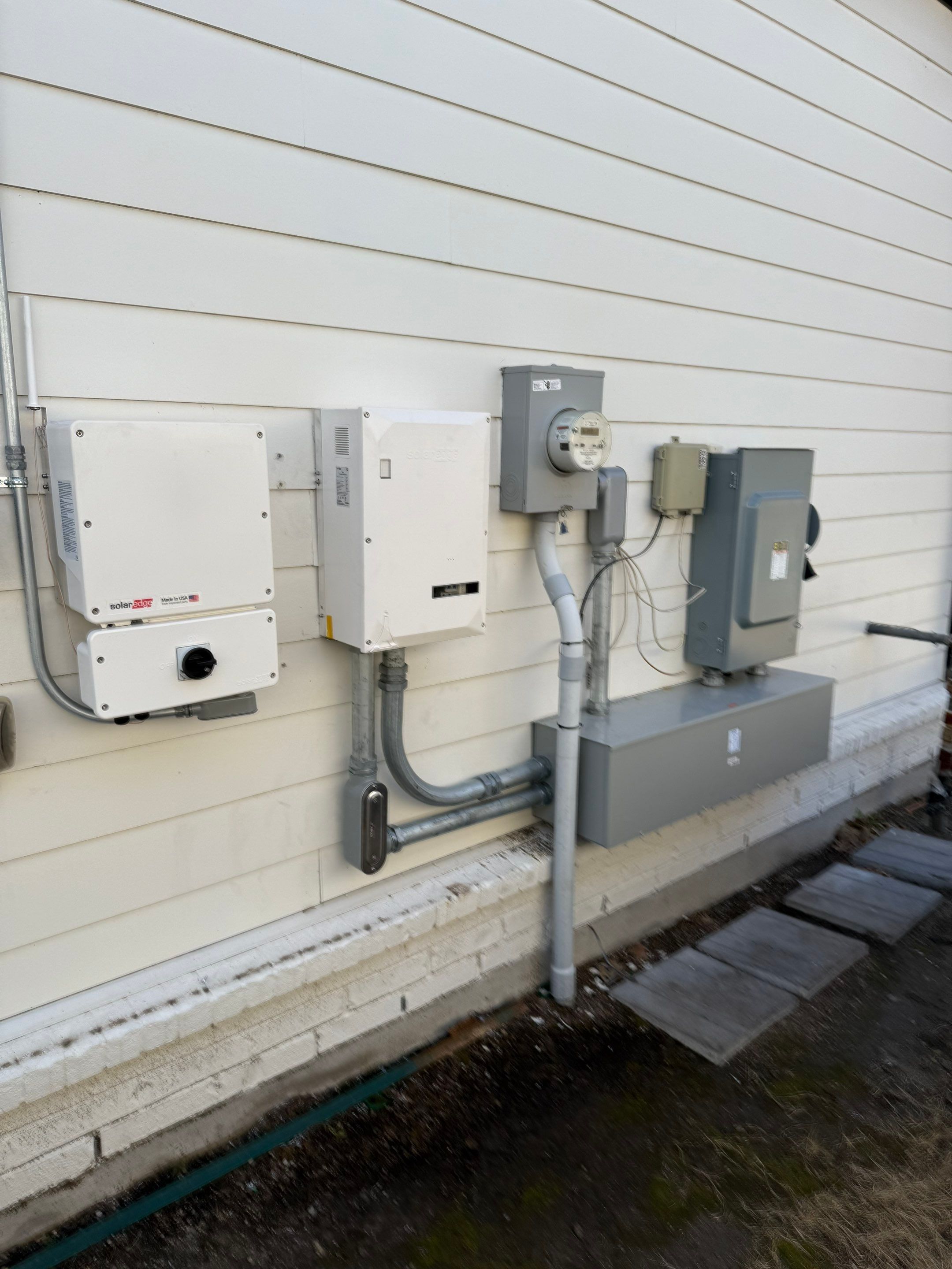 Perfect Solar and Battery Package by High Performance Restoration