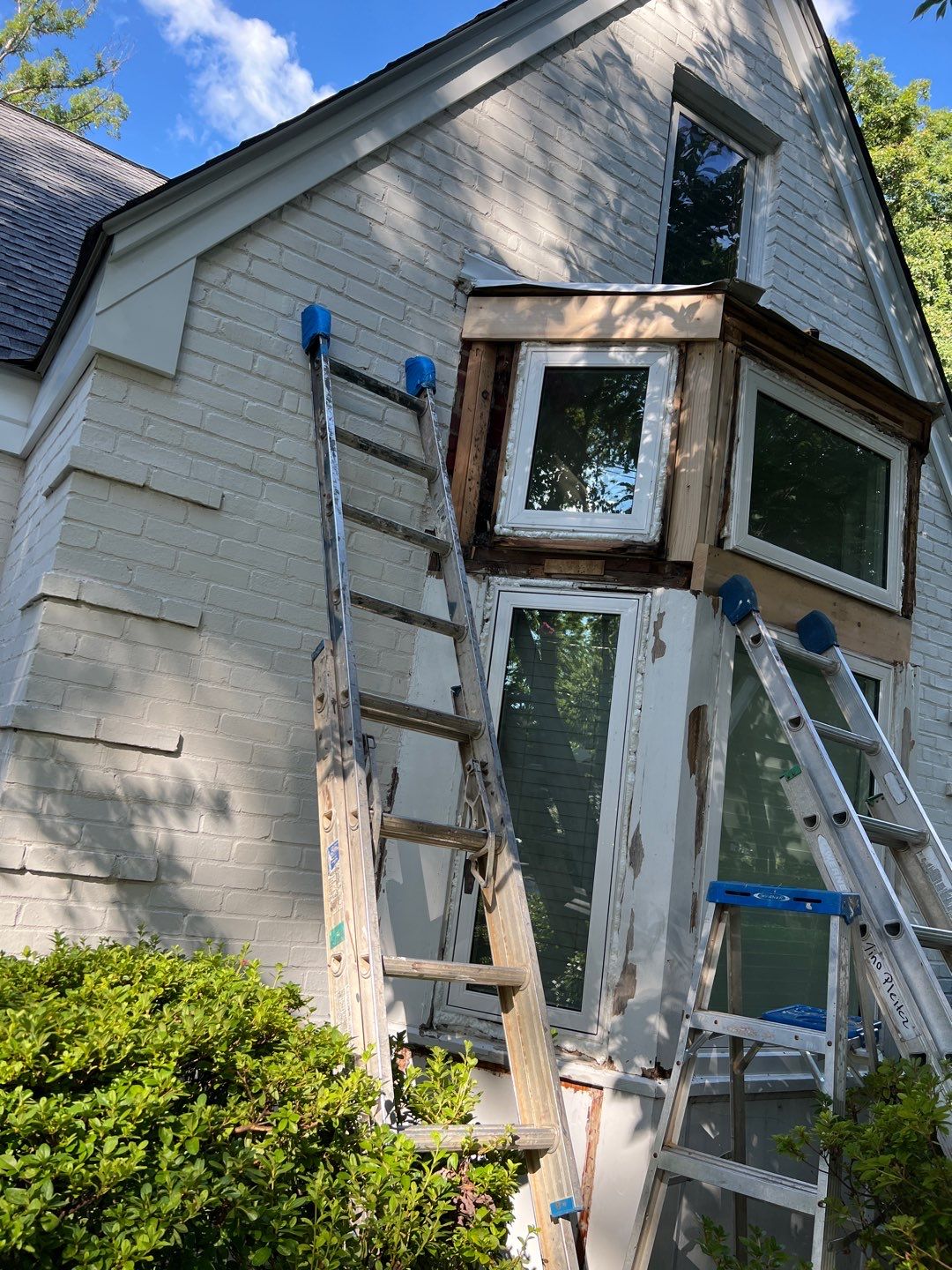 Arlington Hardie Installation - Arctic White by RM Banning, Inc.