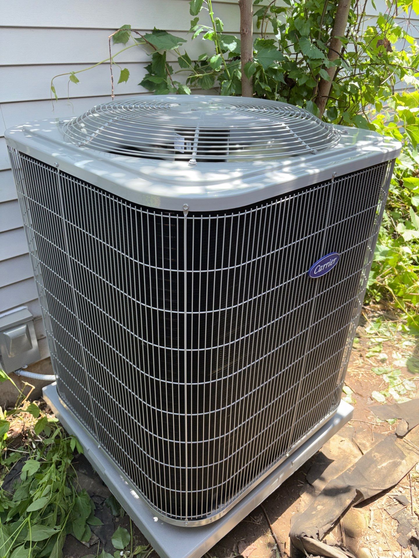Carrier Comfort 15 Air Conditioner Installation – Harvard, IL by GSHA Services LTD