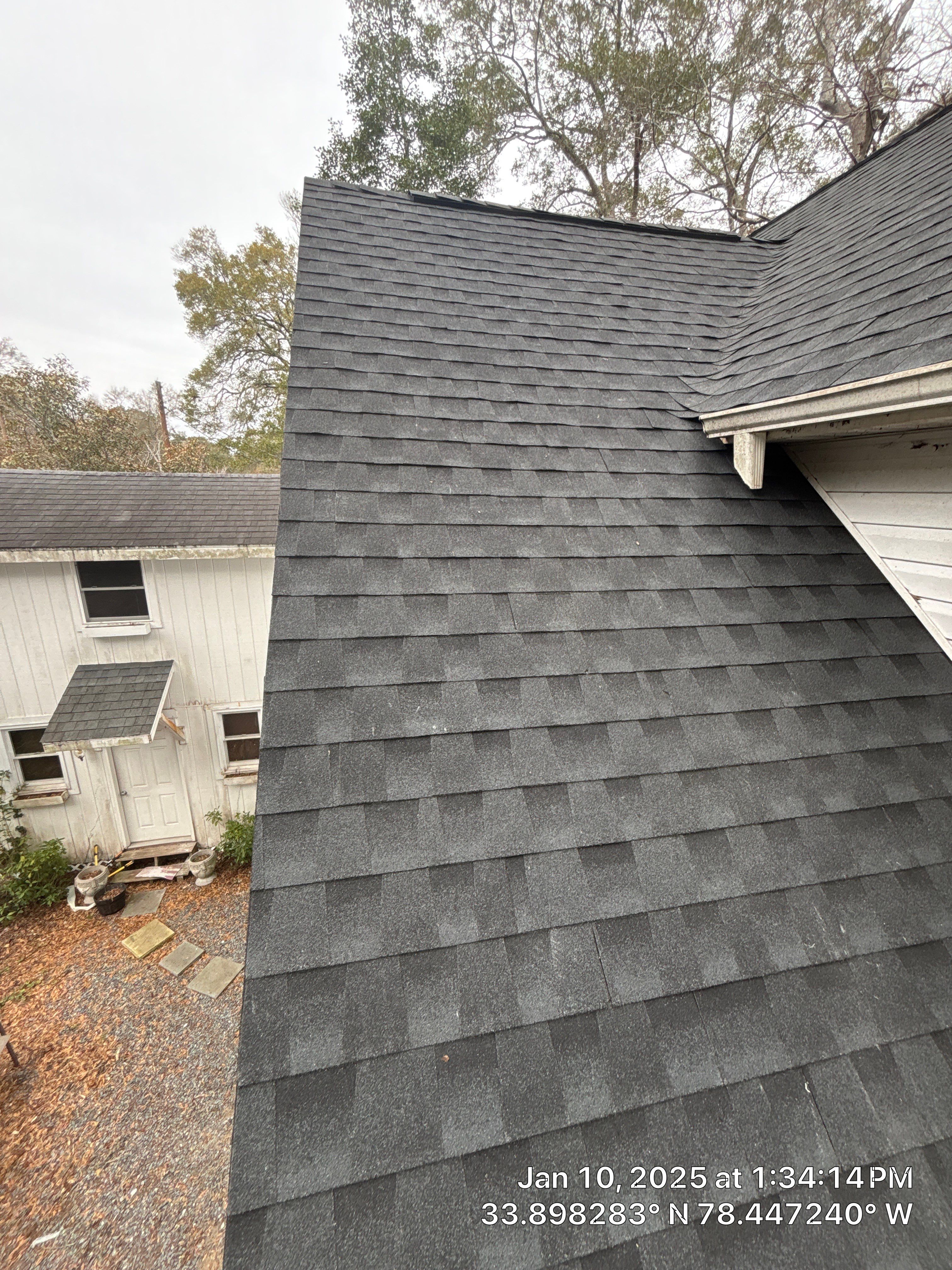 GAF HDZ - Charcoal by Linta Roofing Inc