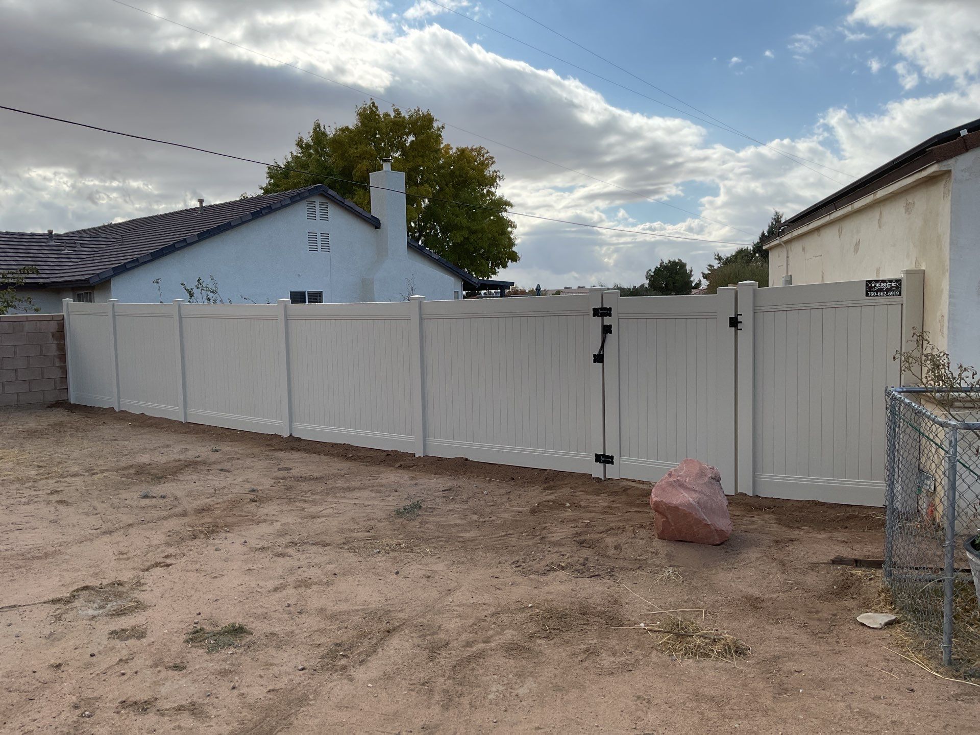 Fence Installation using Vinyl by Fence Guys Inc. 