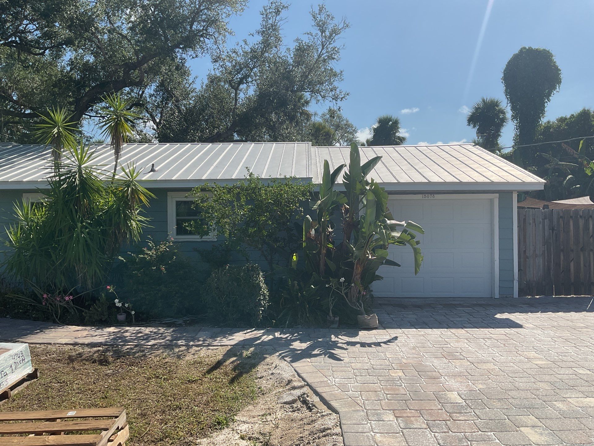 White 6-Inch Gutters and Leaf Guard Installation in Fort Myers FL by Gutter Professors