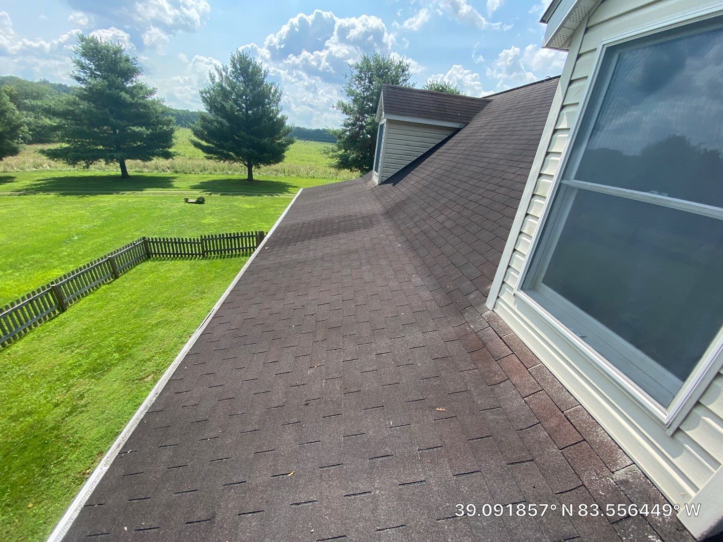 Residential Roofing Installation using Duration Series Shingles - Teak by RoofX 