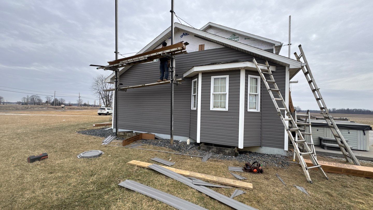 Siding Installation using Alside Coventry D4DL by Nitro Roofing and Construction
