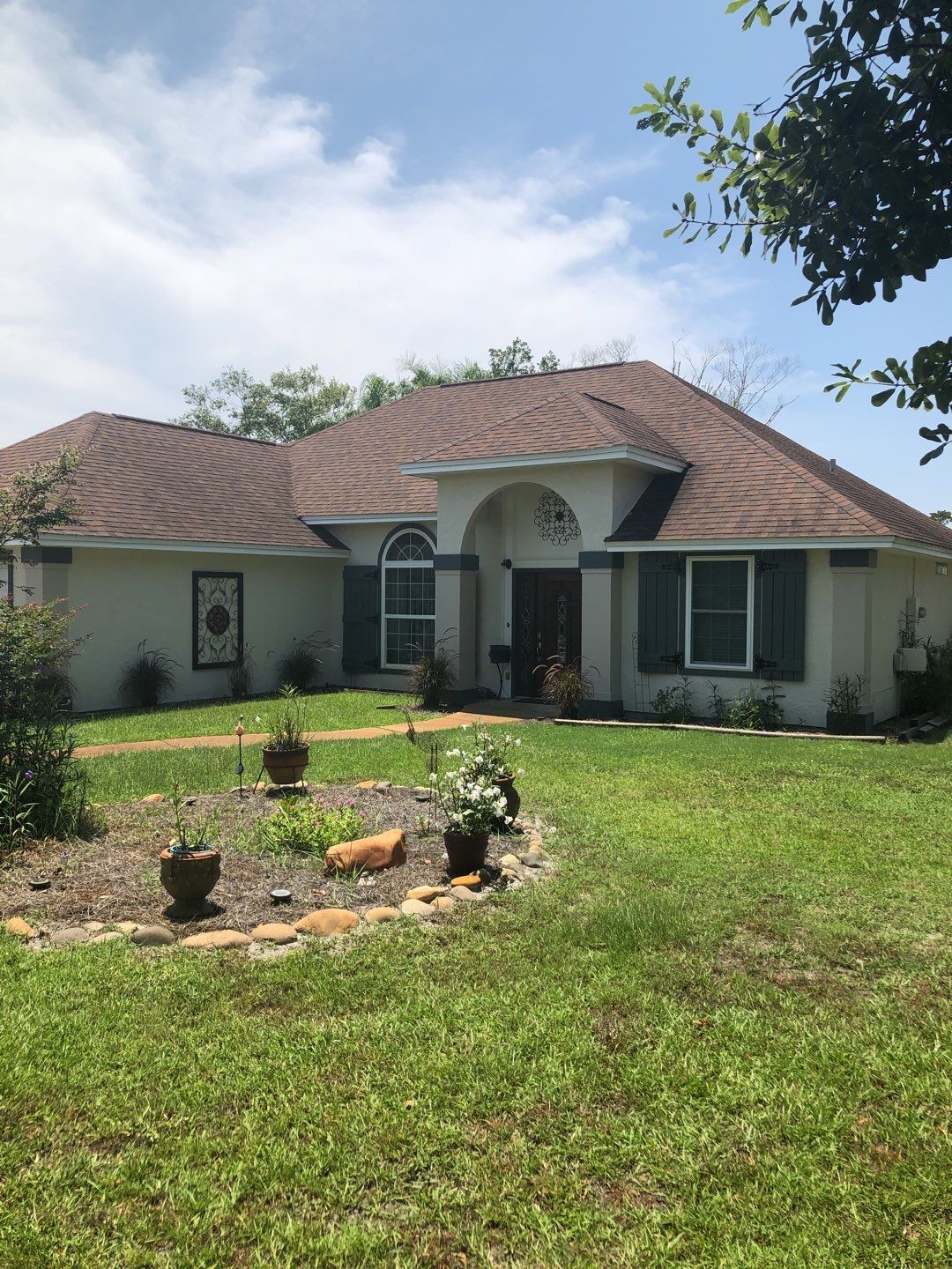 Gutter Installation using K-Style Seamless Gutters by Gutter Professors