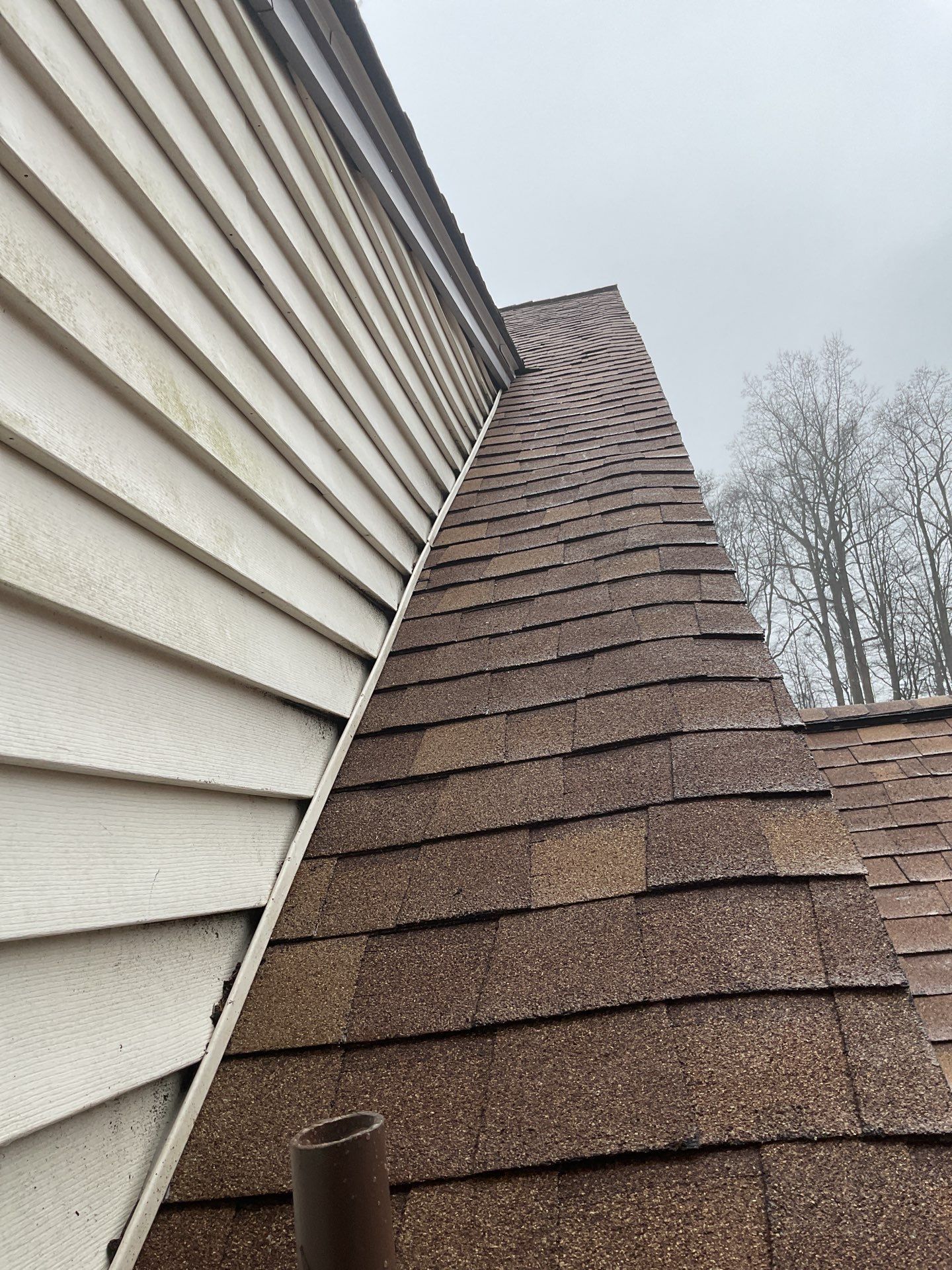 Springfield CertainTeed Landmark in Resawn Shake by RM Banning, Inc.