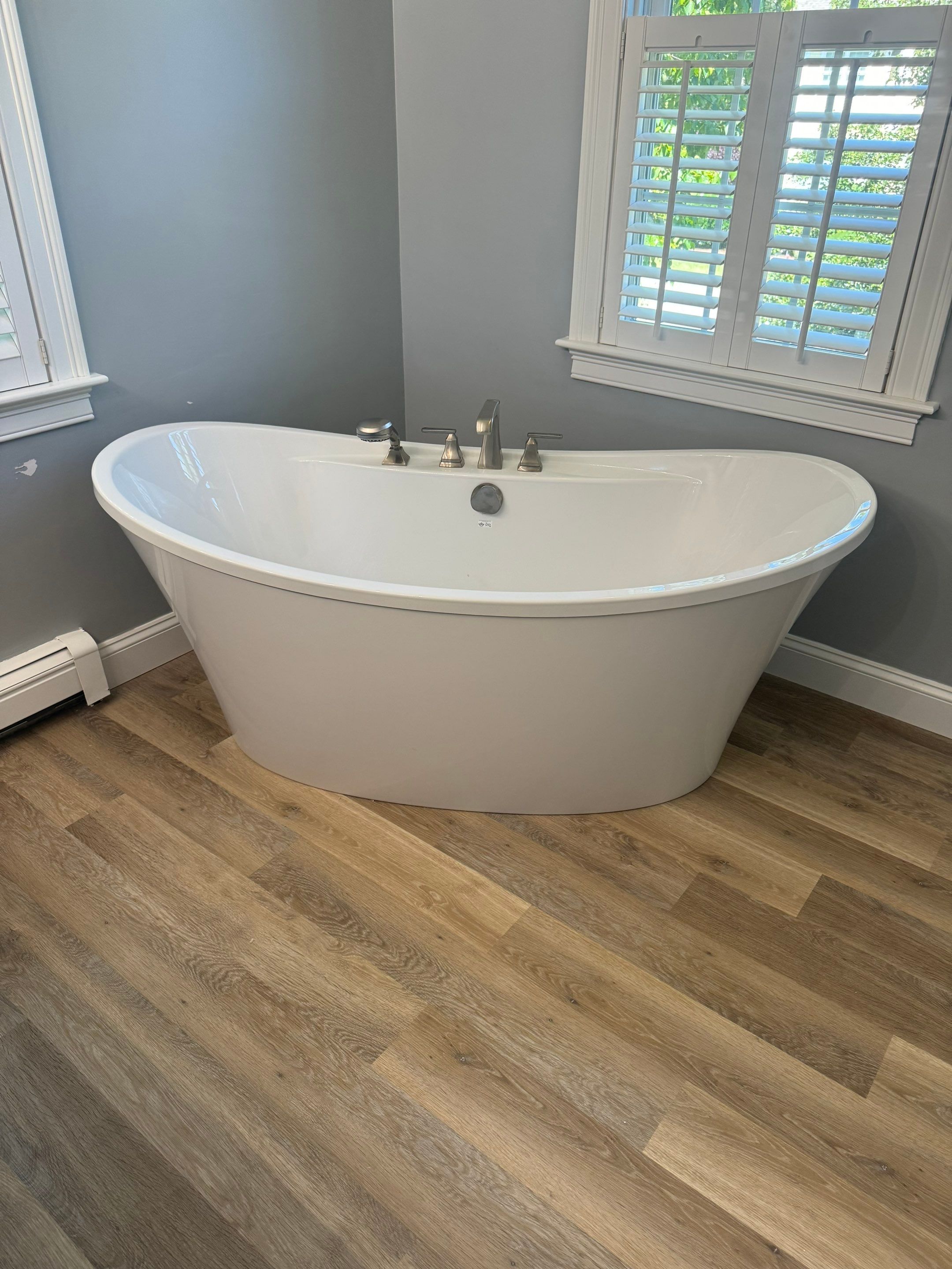 Shiplap Walls in full bathroom remodel by Bay State Bath