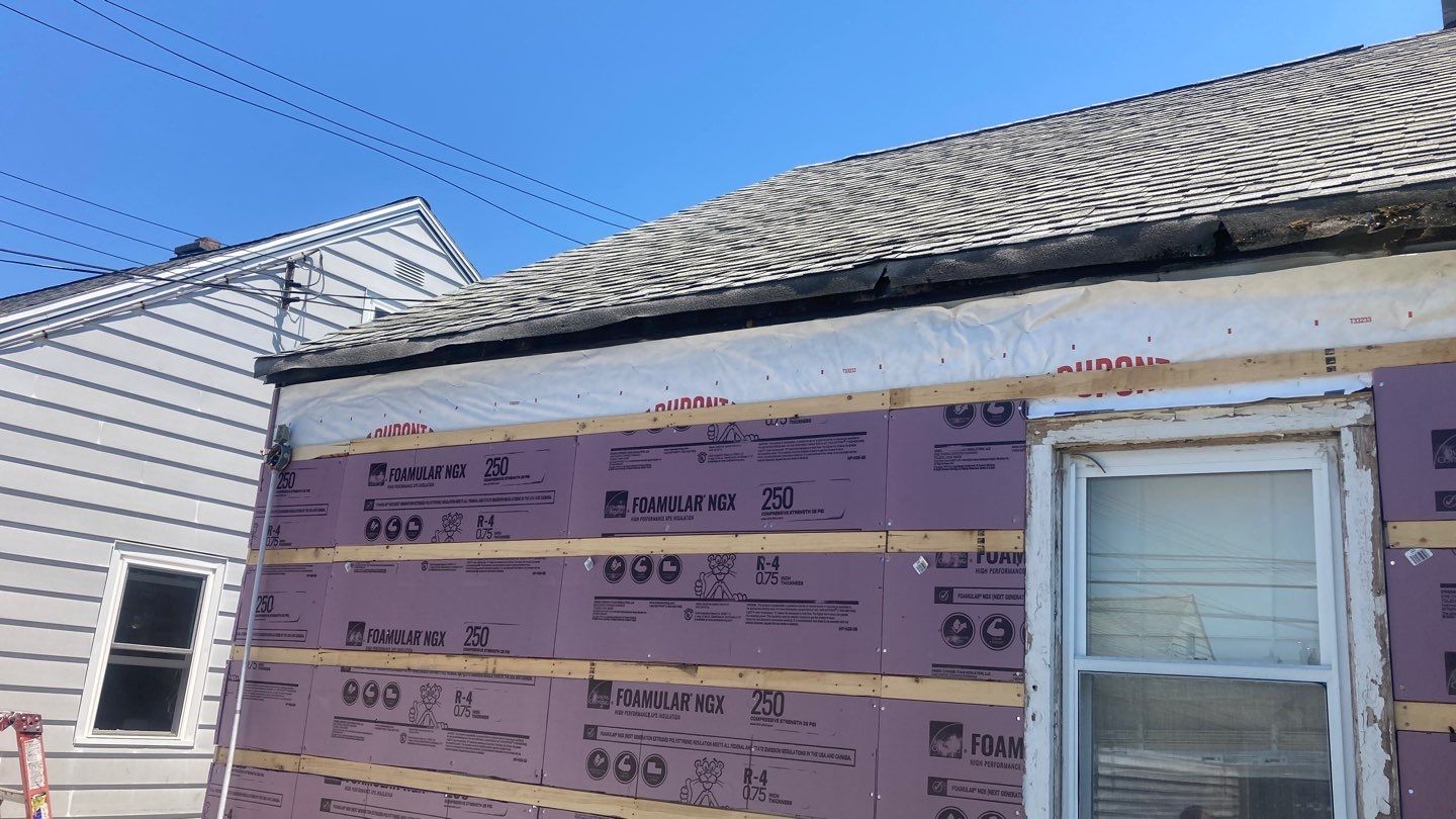 Exterior Siding and Window Replacement by Ivy Lea Construction
