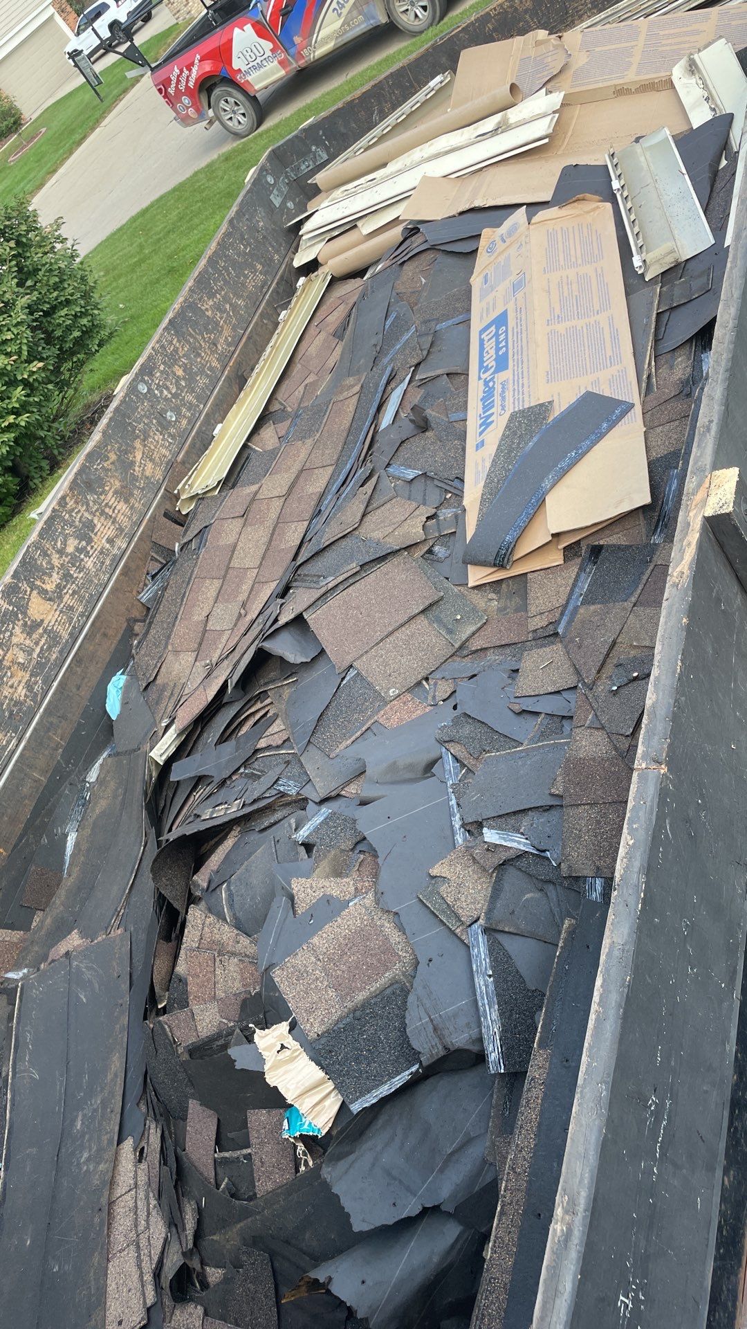 Roof Replacement using CertainTeed Landmark by 180 Contractors
