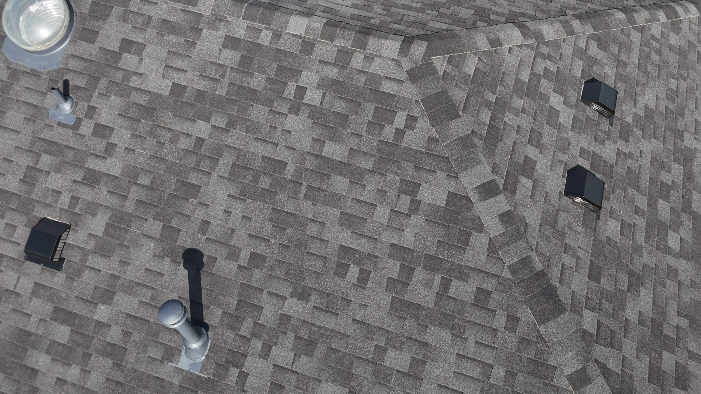 Brilliant Black - Malarkey Highlander by RoofsOnly.com