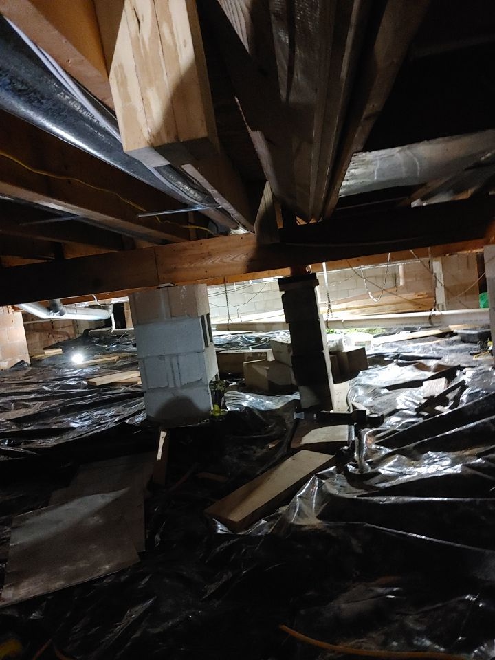 Crawl space encapsulation and Waterproofing using Structural Wood and Steel Reinforcements by Toledo Basement Repair 